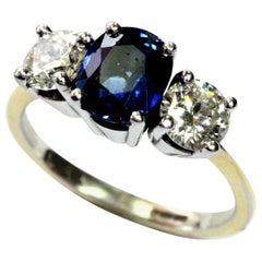 Traditional Diamond and Sapphire Three-Stone Ring 18 Carat White Gold
