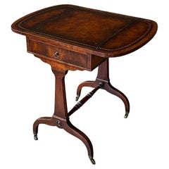 Traditional Duncan-Phyfe Drop-Leaf End Table with Tooled Leather Top