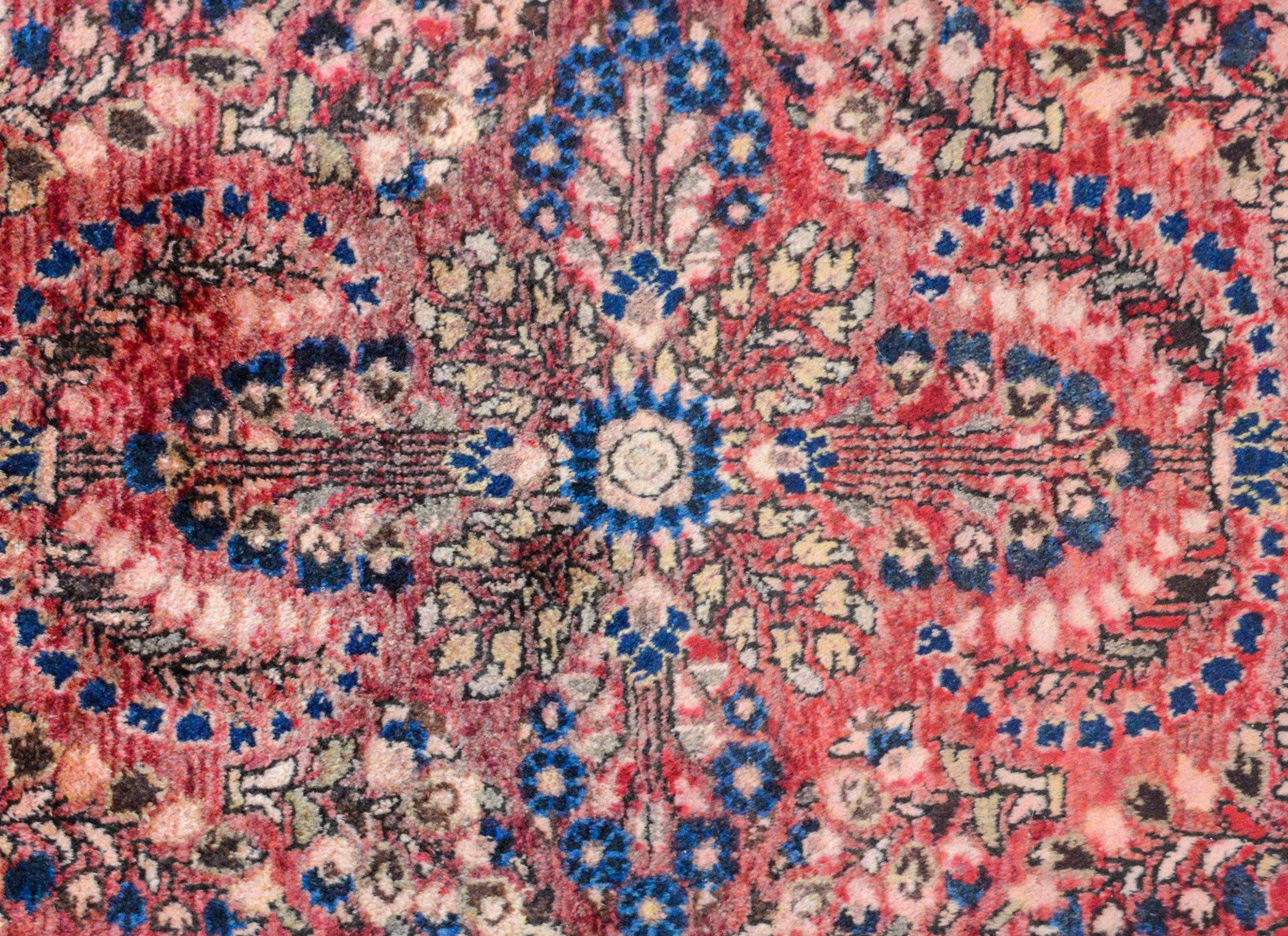 Alfombra sarouk tradicional de principios del siglo XX Persa en venta