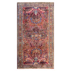 Antique Traditional Early 20th Century Sarouk Rug