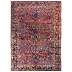Traditional Early 20th Century Sarouk Rug