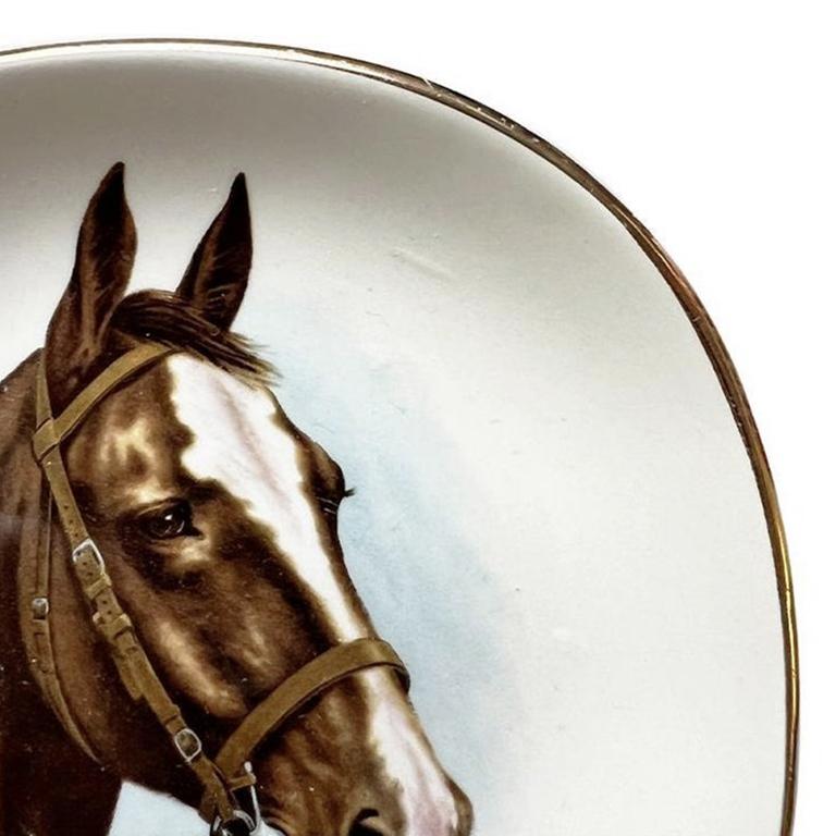 Traditionelle englische Keramik-Pferden-Trinkettenschale aus Keramik – Royal Falcon Ironstone  (Englisch) im Angebot