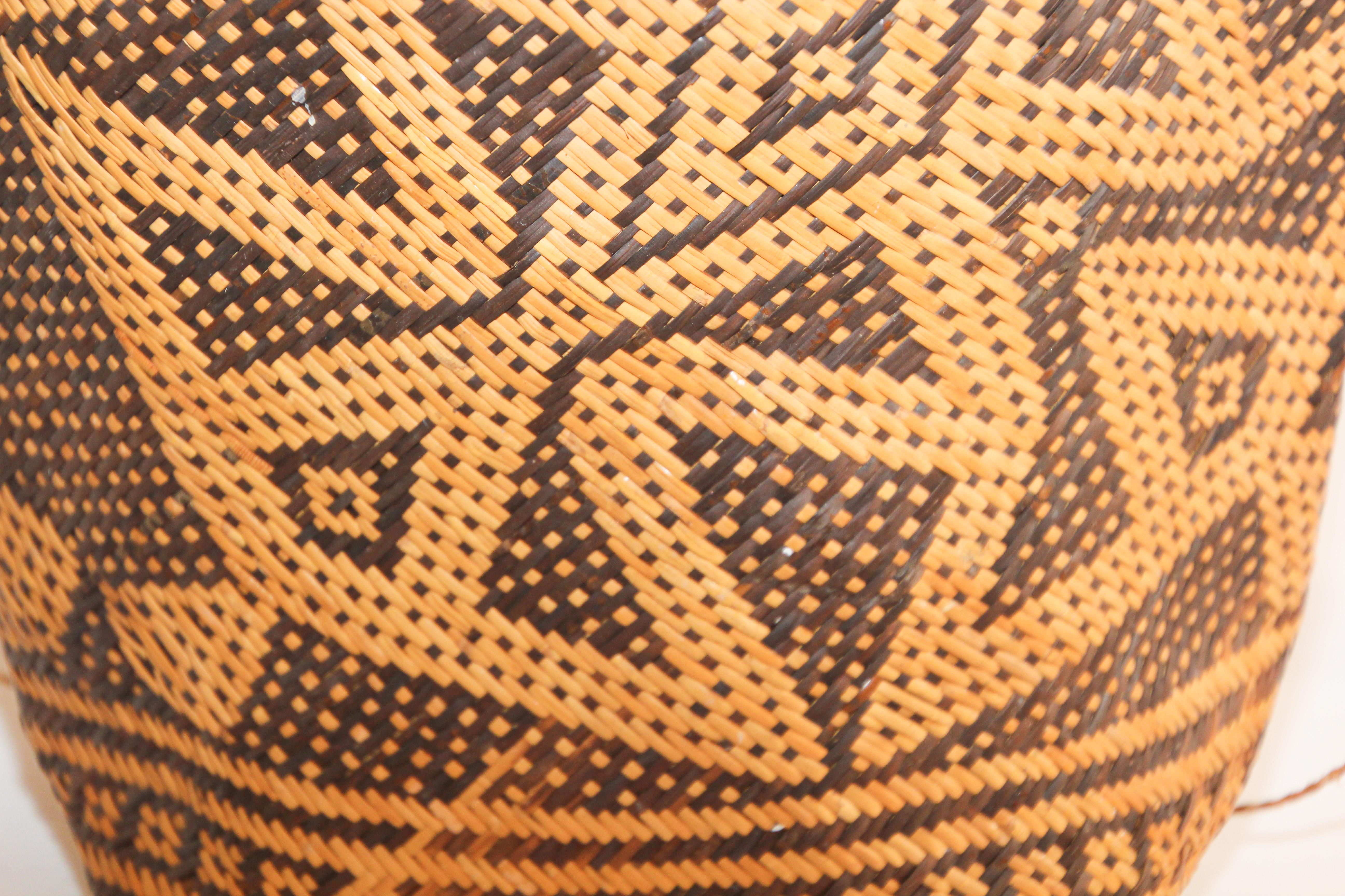 Traditional Ethnic Woven Ajat Basket Borneo Indonesia For Sale 6