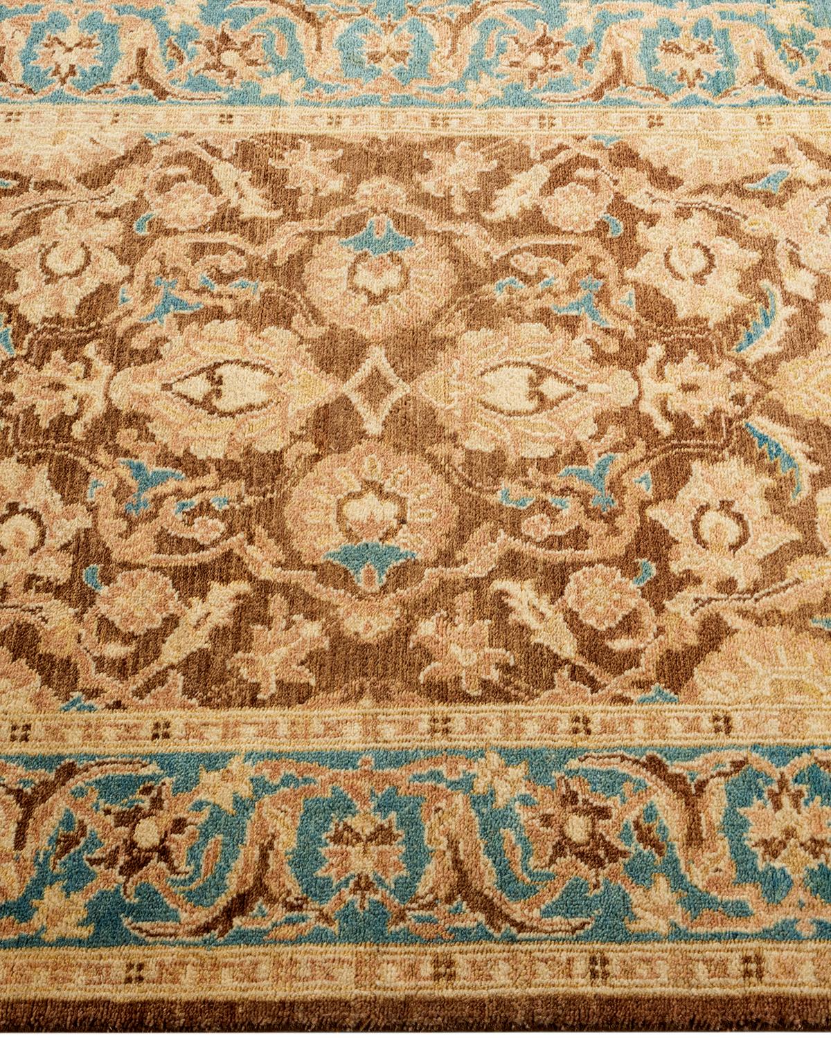 Traditional Floral Hand Knotted Wool Brown Area Rug In New Condition For Sale In Norwalk, CT