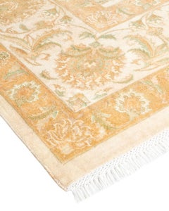 Alfombra Floral Tradicional de Lana Anudada a Mano Marfil