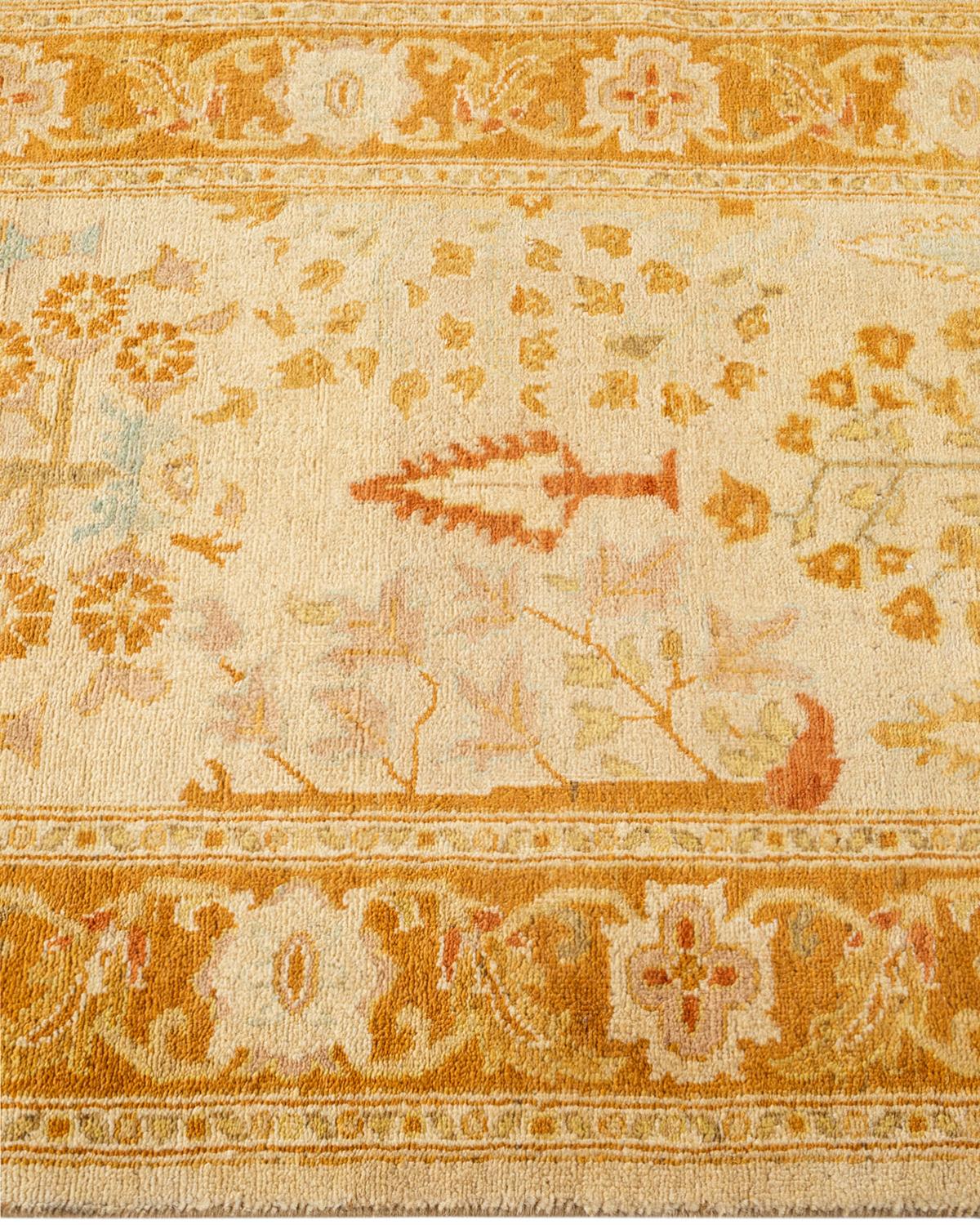 Traditional Floral Hand Knotted Wool Ivory Runner In New Condition For Sale In Norwalk, CT