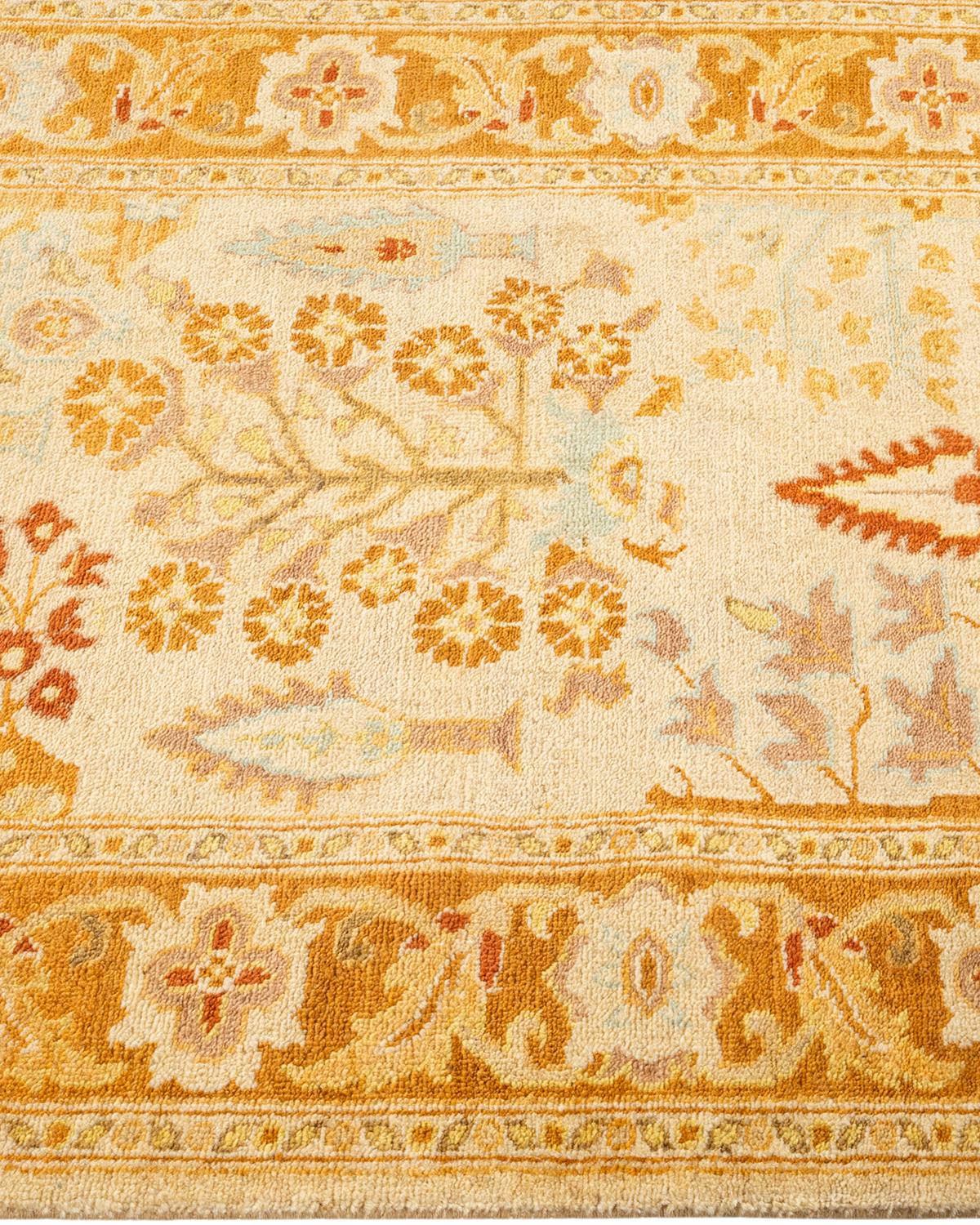Traditional Floral Hand Knotted Wool Ivory Runner In New Condition For Sale In Norwalk, CT