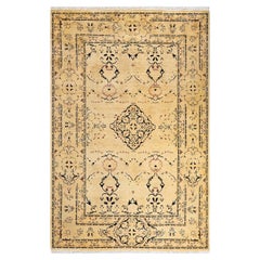 Tapis traditionnel floral en laine nouée à la main jaune