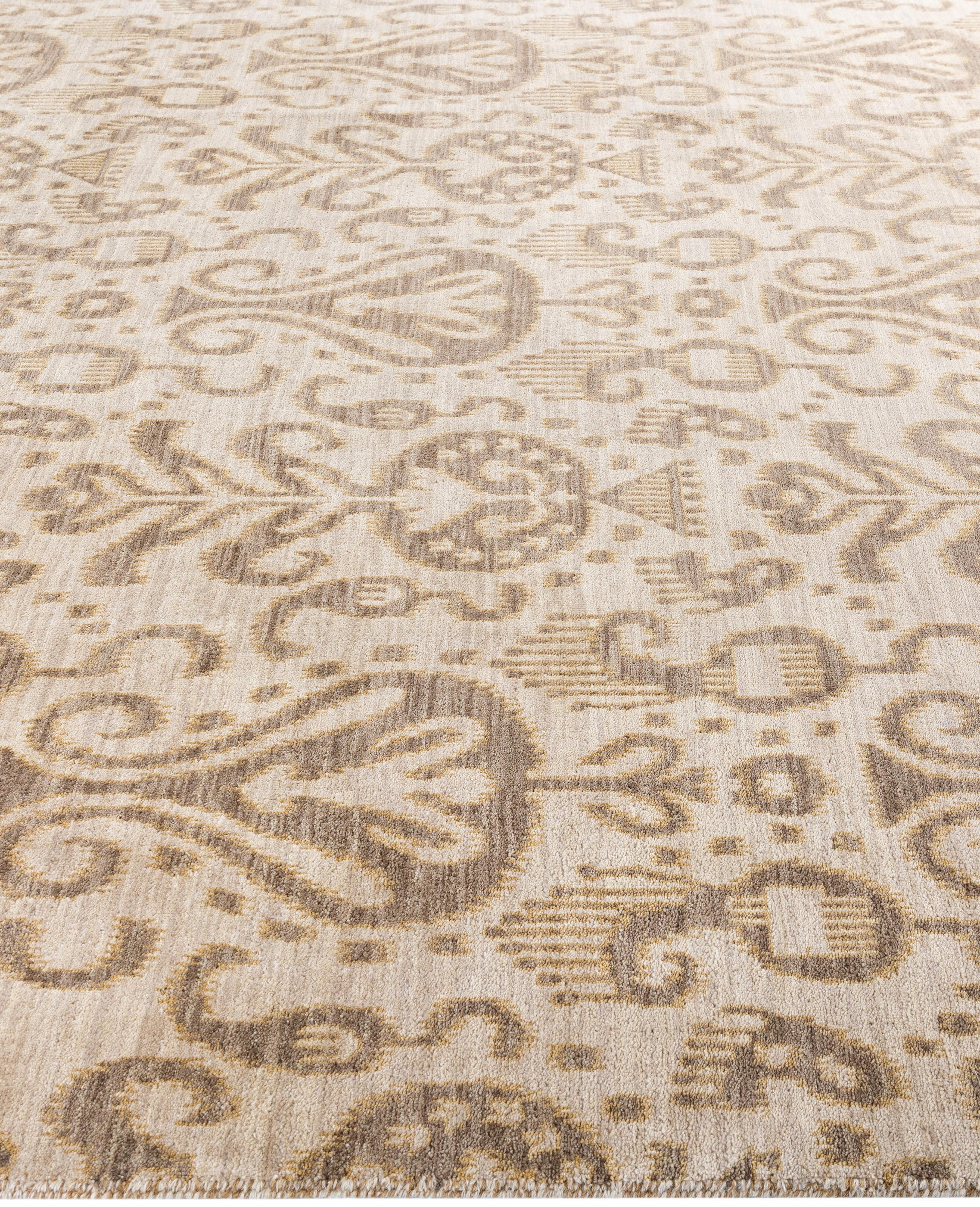 Hand-Knotted Traditional Floral Wool Hand Knotted Beige Area Rug 8' 1