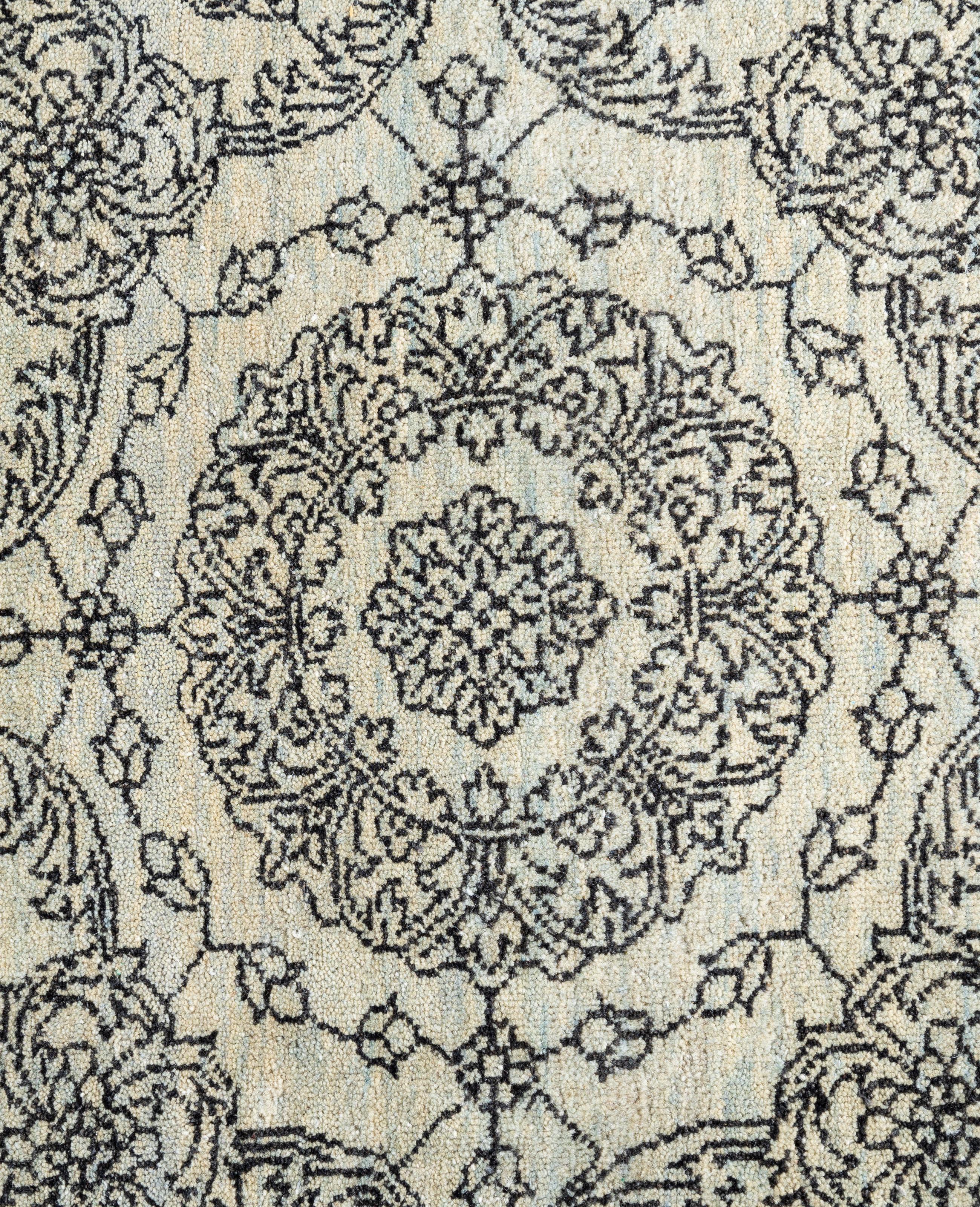 Traditioneller handgeknüpfter grauer Teppich aus Wolle mit Blumenmuster 8' 3