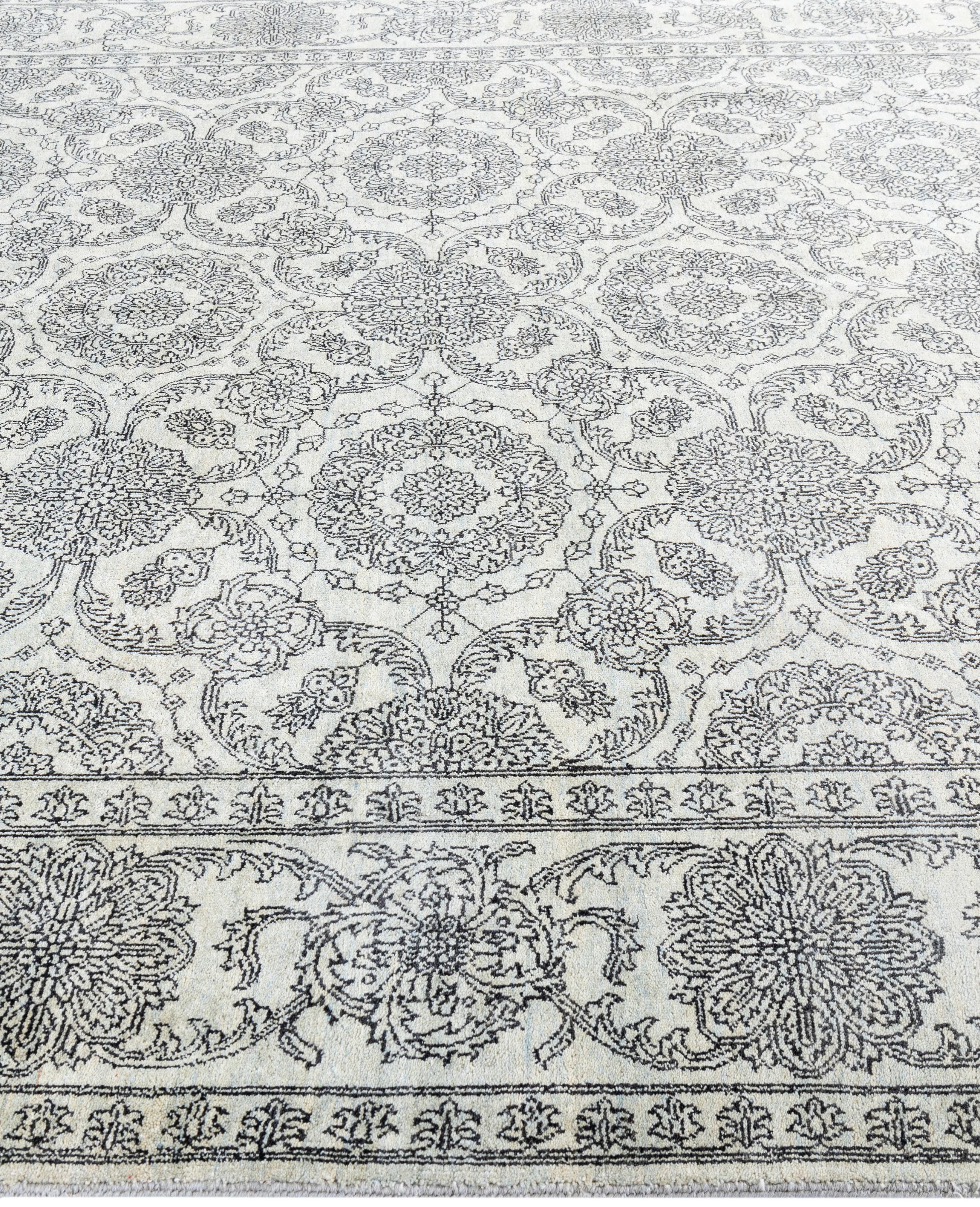 Traditioneller handgeknüpfter grauer Teppich aus Wolle mit Blumenmuster 8' 3