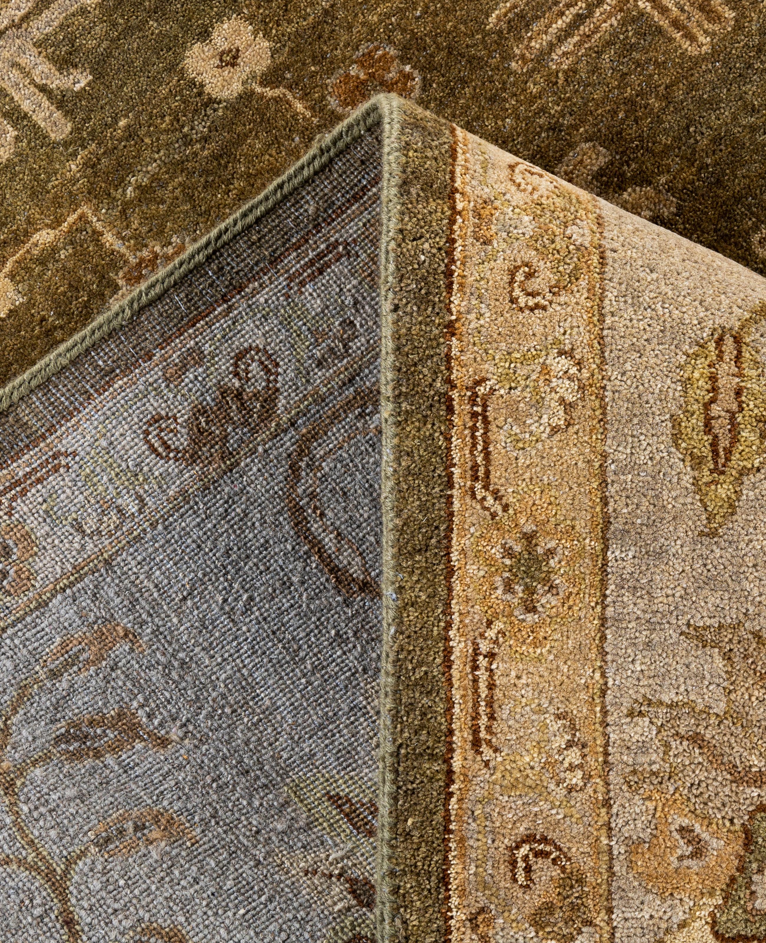 XXIe siècle et contemporain Tapis traditionnel vert noué à la main 9' 0
