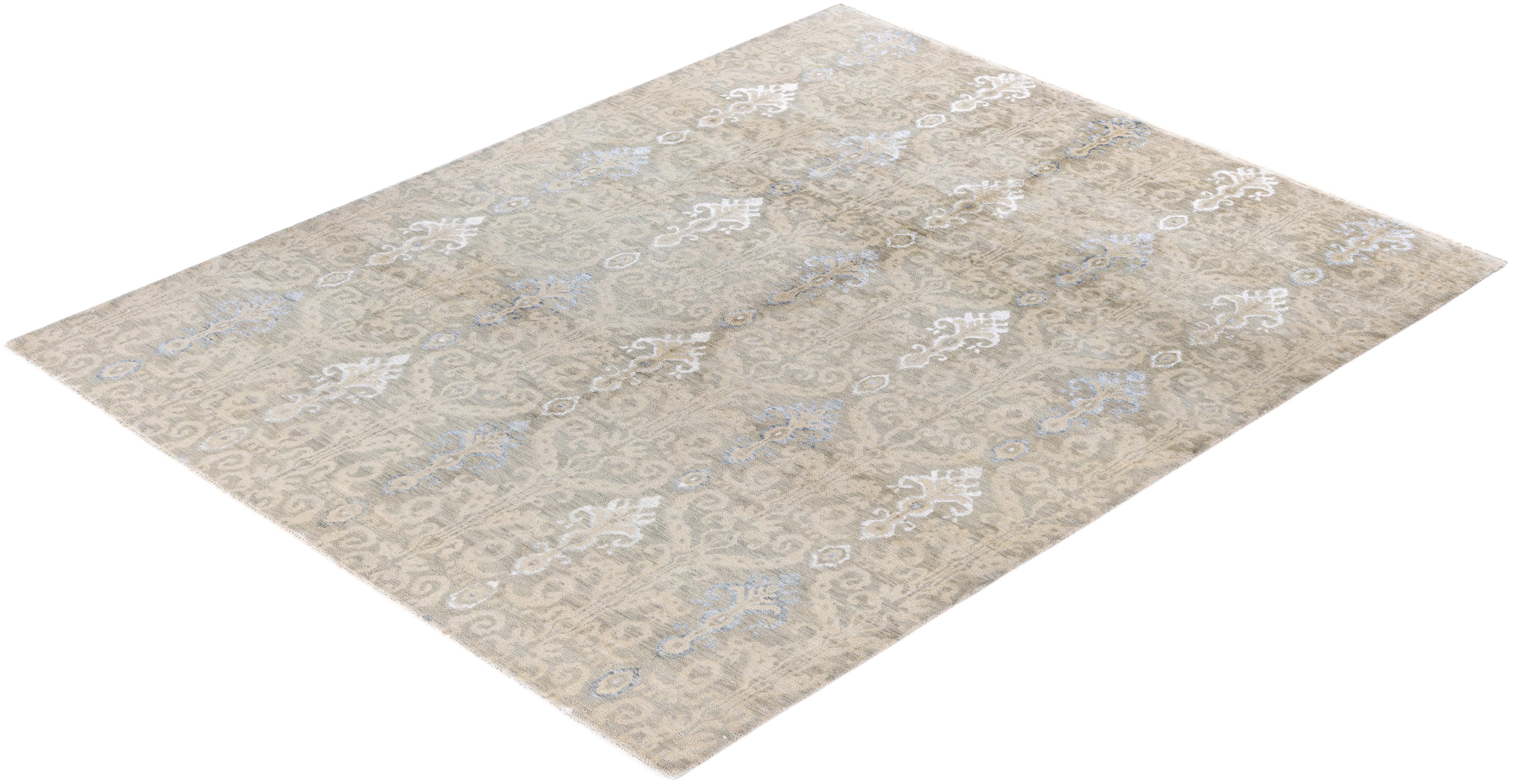 Traditional Floral Wool, Silk Hand Knotted Beige Area Rug 8' 1