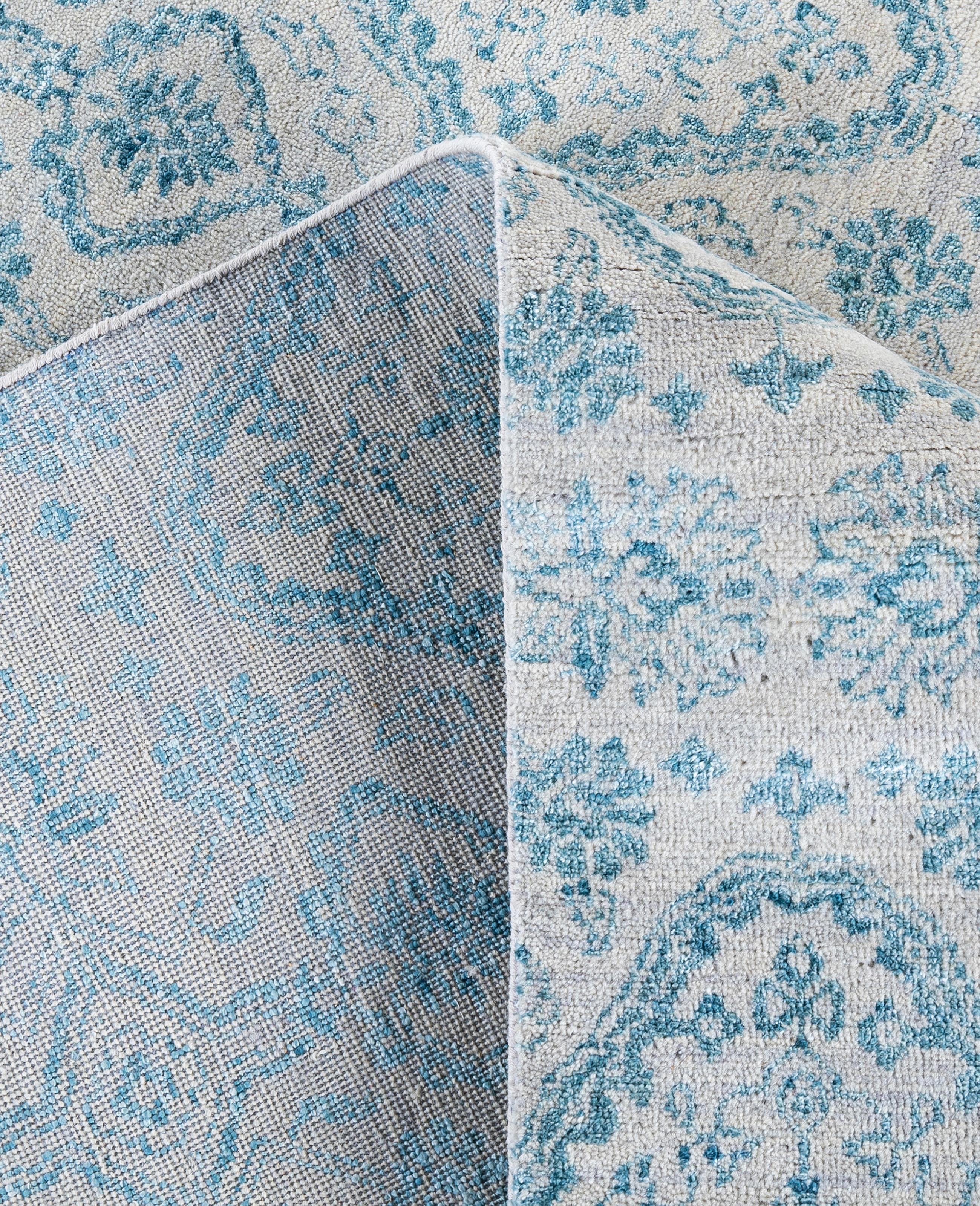 XXI secolo e contemporaneo Tappeto tradizionale floreale in lana e seta annodato a mano, di colore beige, 8' 1