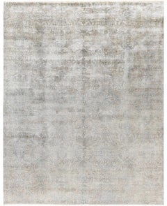 Traditional Floral Wool, Silk Hand Knotted Beige Area Rug 8' 1" x 10' 2" (Tapis à fleurs traditionnel en laine et soie)