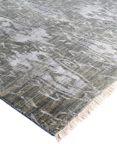 Traditioneller handgeknüpfter grauer Teppich aus Wolle und Seide mit Blumenmuster 8' 1" x 10' 2"