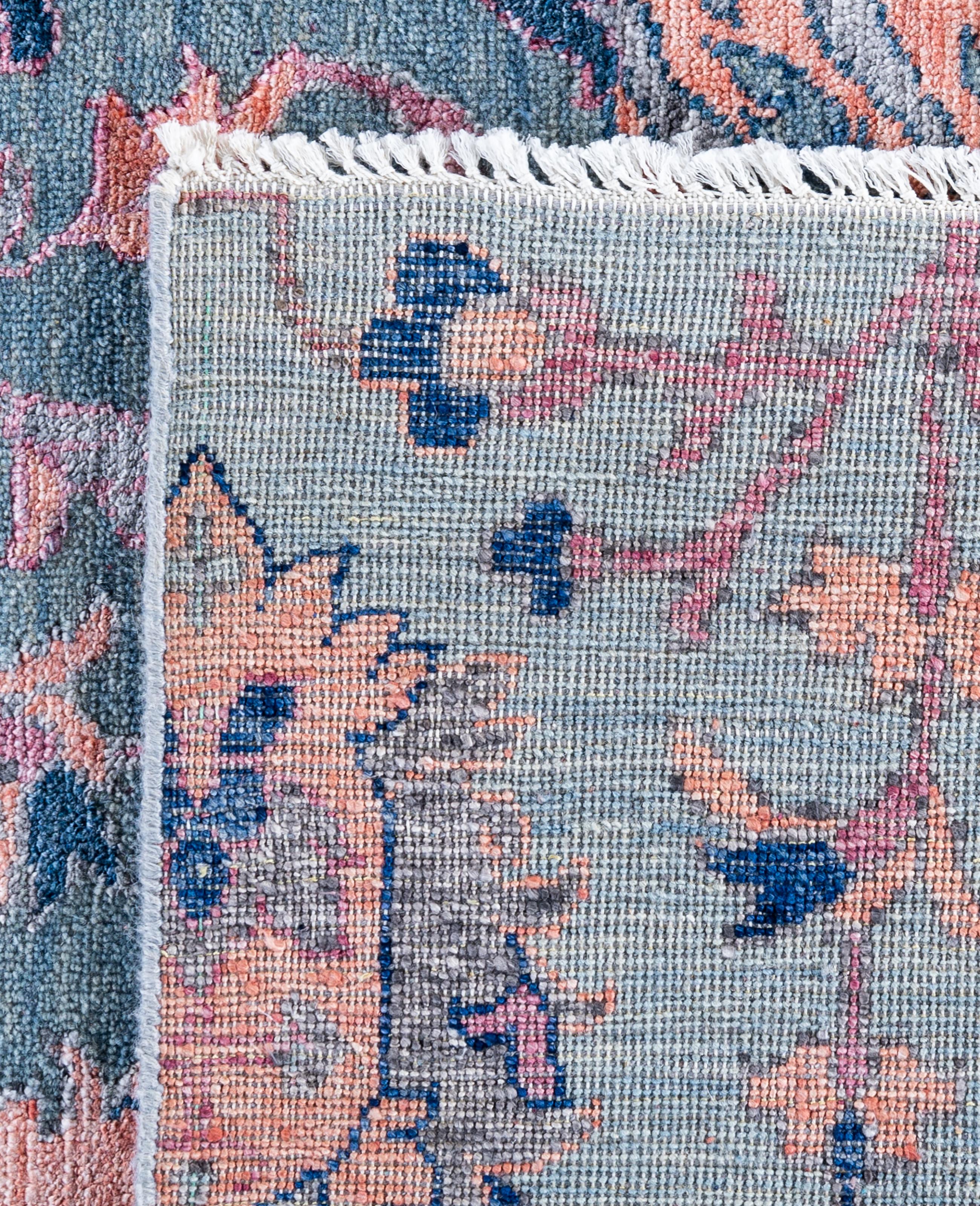 Alfombra Tradicional Floral de Lana y Seda Anudada a Mano Gris 2 x 3 cm en Nuevo estado para la venta en Norwalk, CT