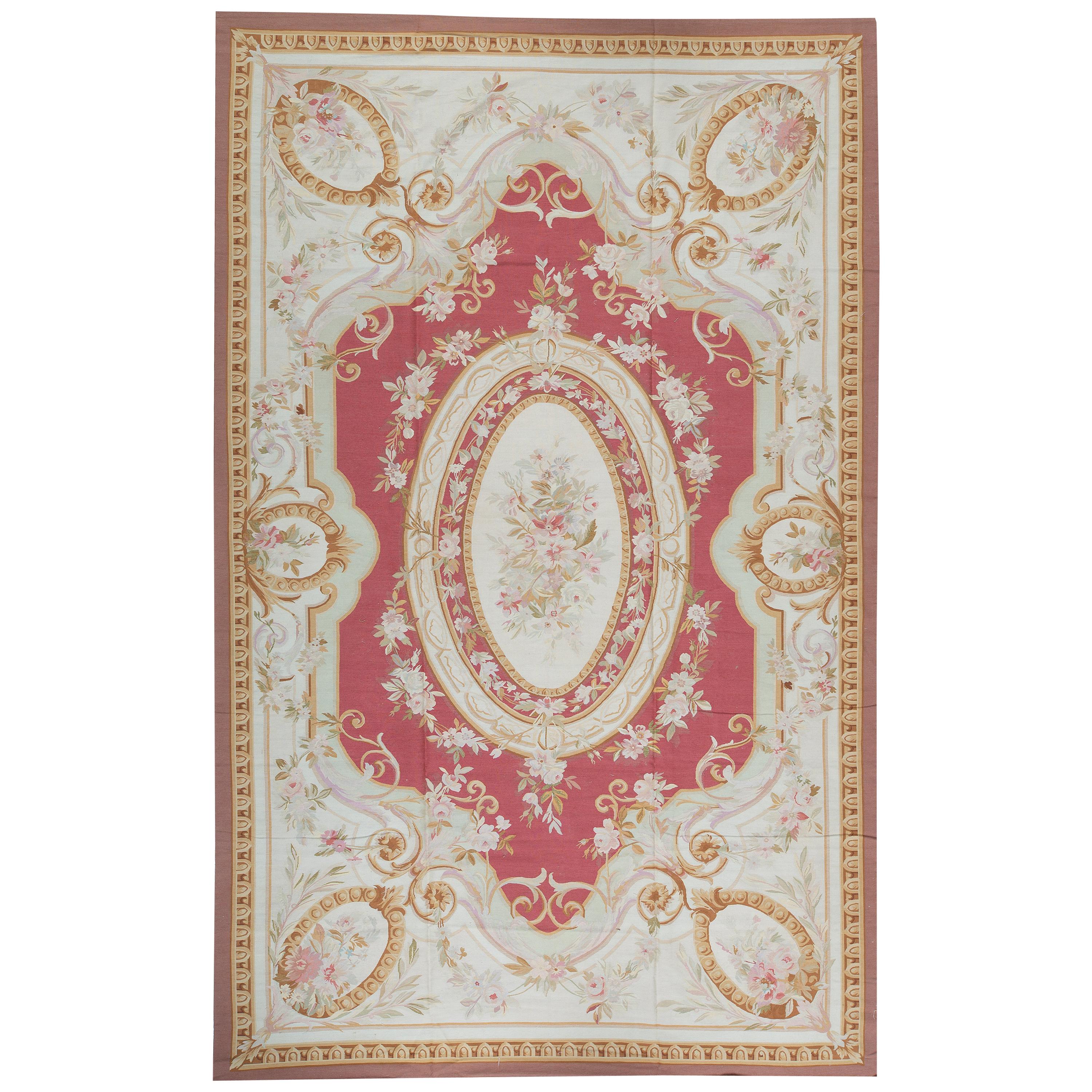 Luxury Traditional French Aubusson Style Flat-Weave Red / Beige For Sale