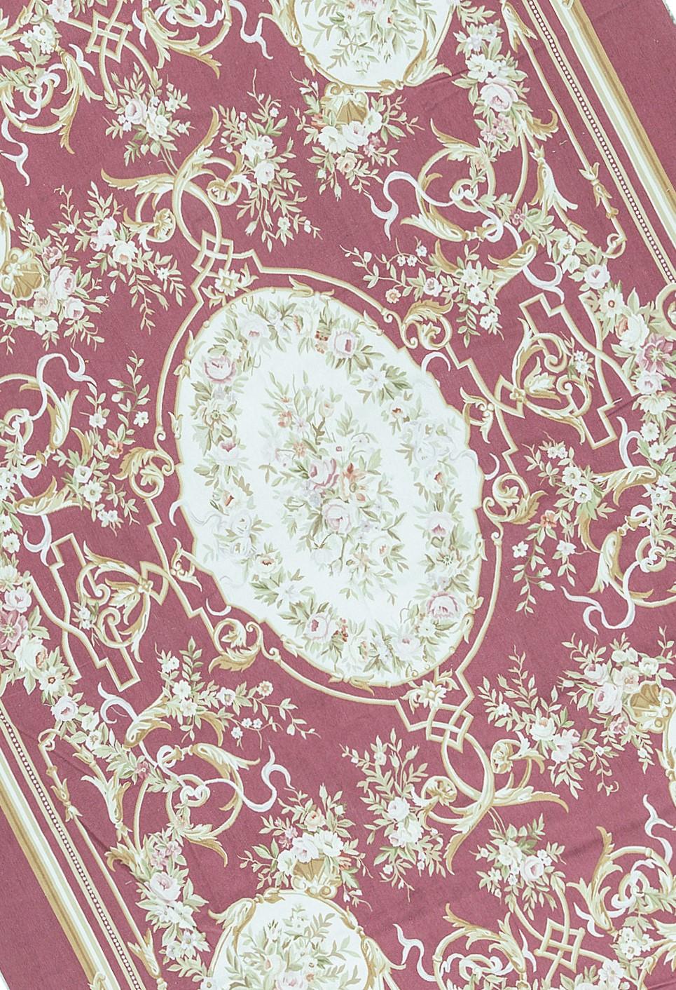 Handgewebte Nachbildungen der klassischen französischen Aubusson-Teppiche mit Flachgewebe, die seit dem späten 17. Jahrhundert in den schönsten Häusern und Palästen zu finden sind. Größe: 10'10'' x 16' 1''.