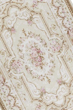 17th Century Traditional French Aubusson Style Flat-Weave Rug