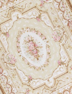 17th Century Traditional French Aubusson Style Flat-Weave Rug