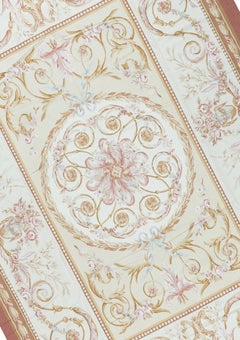 Traditioneller französischer Flachgewebeteppich im Aubusson-Stil des 17. Jahrhunderts
