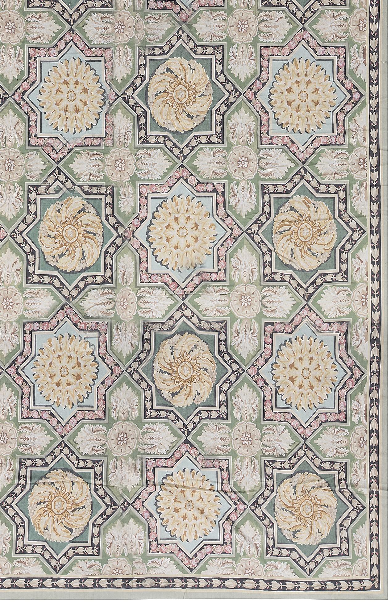 Chinois Tapis traditionnel français du 17ème siècle de style Aubusson à tissage plat en vente