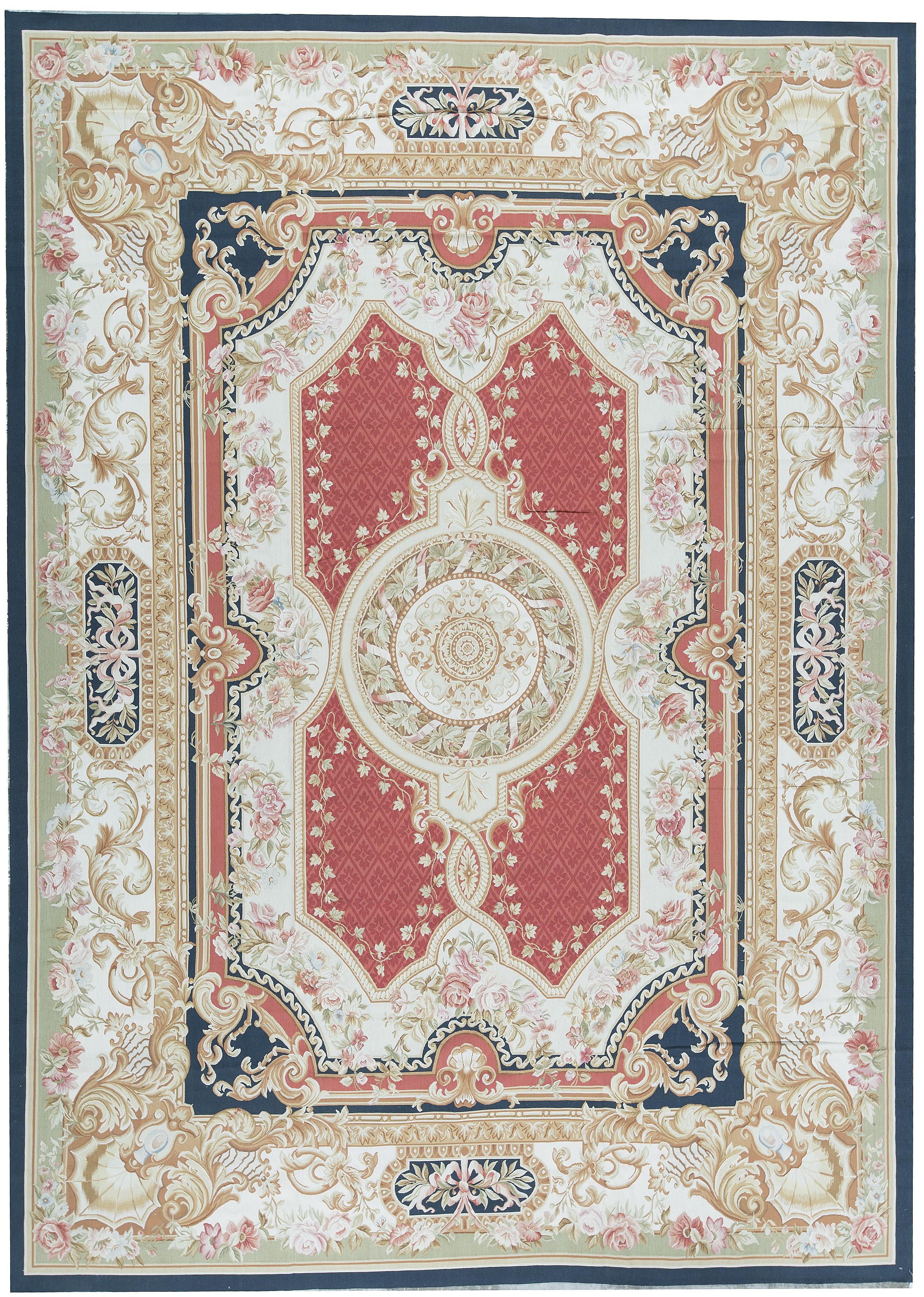 Chinese 17th Century Traditional French Aubusson Style Flat-Weave Rug For Sale