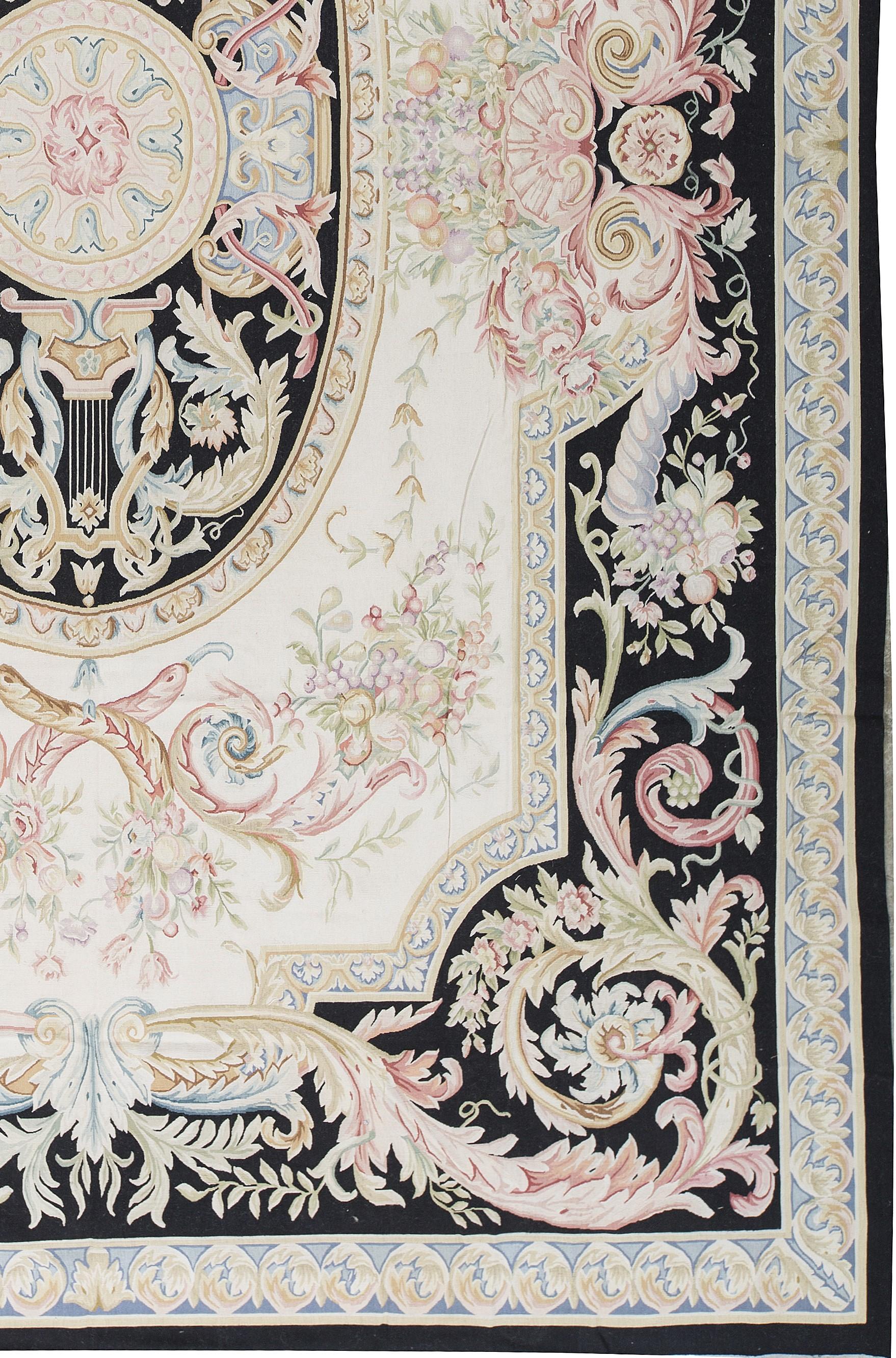 Traditioneller französischer Flachgewebeteppich im Aubusson-Stil des 17. Jahrhunderts (Chinesisch) im Angebot