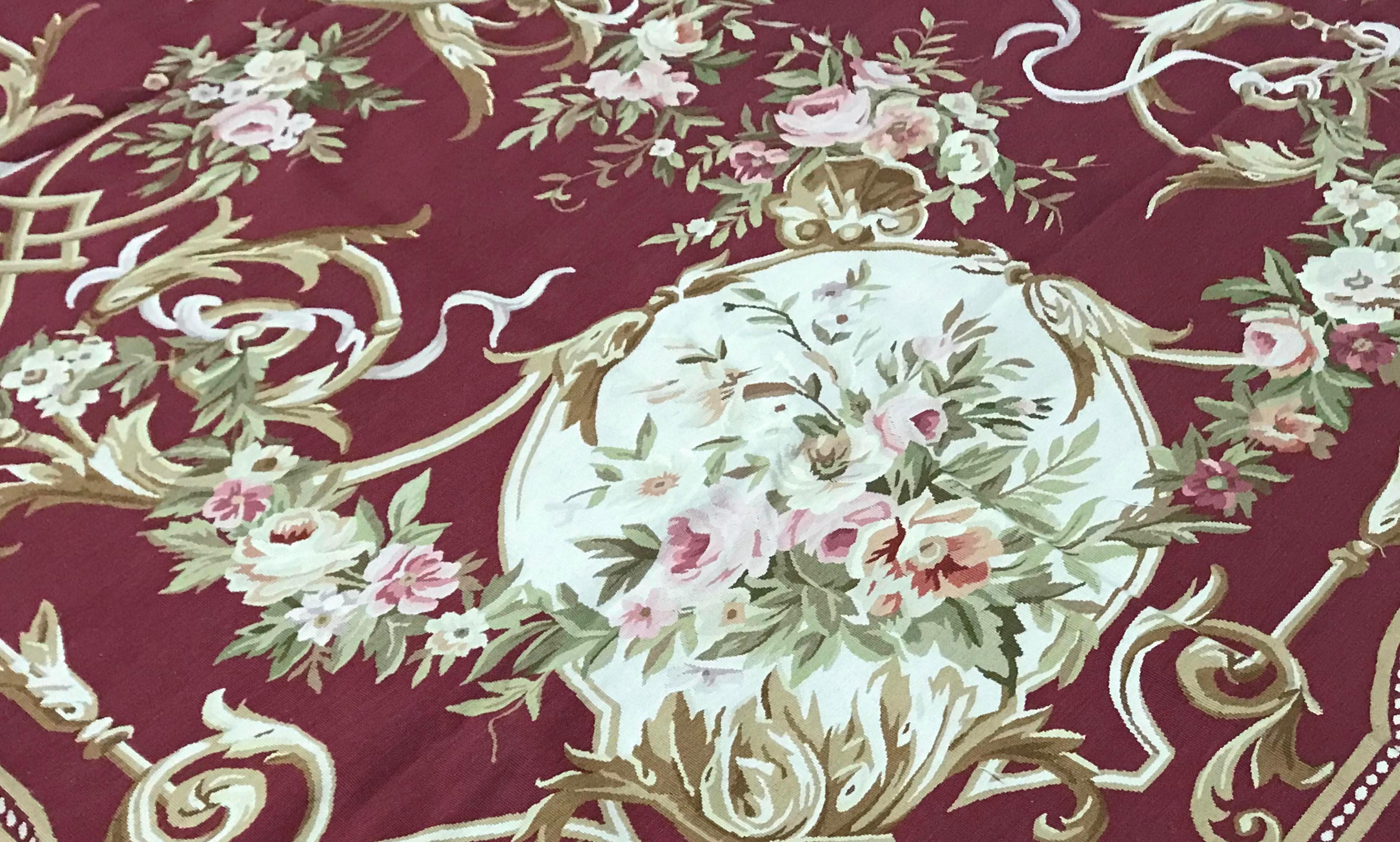 Traditioneller Flachgewebeteppich im französischen Aubusson-Stil aus dem 17. Jahrhundert (Handgewebt) im Angebot