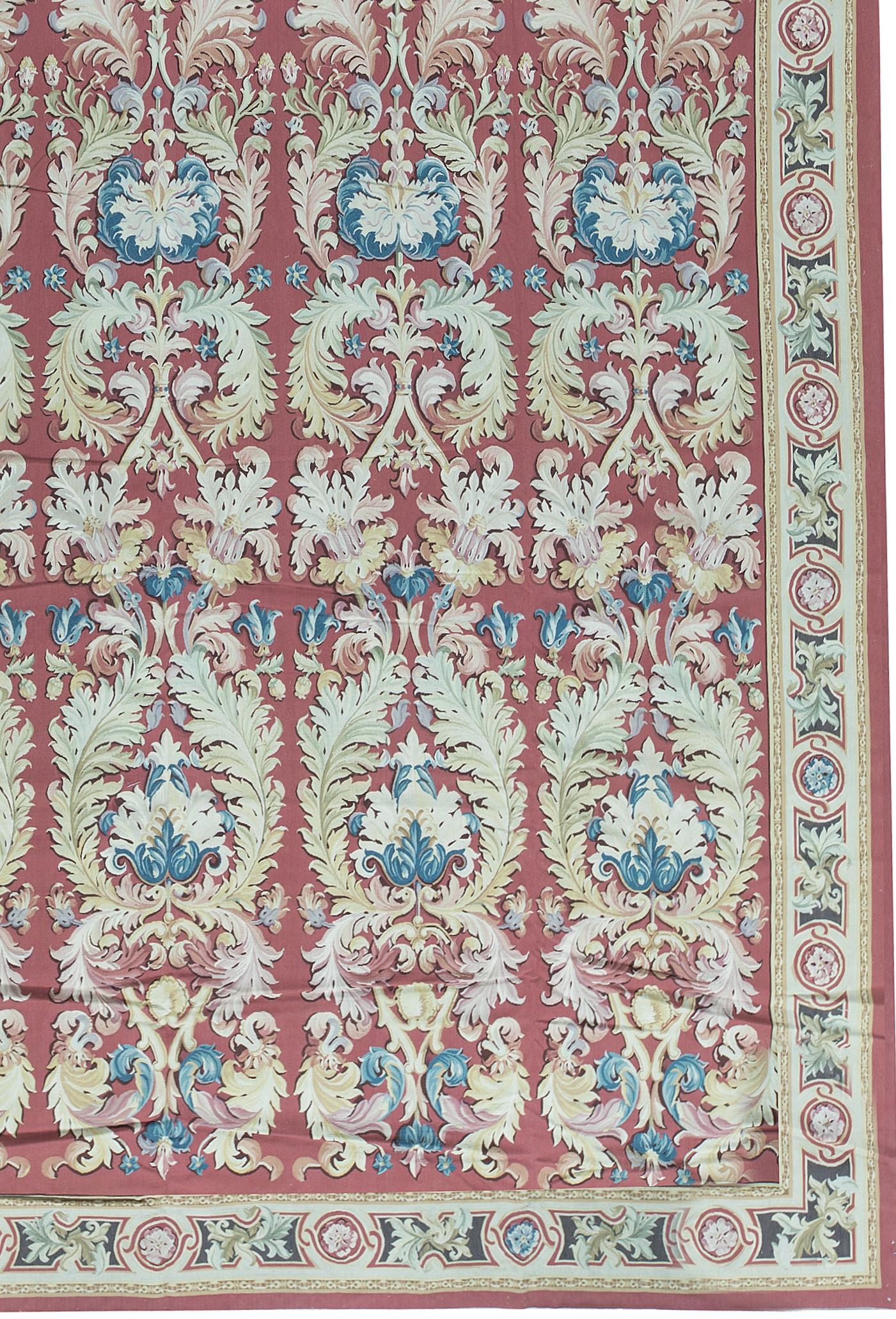 17th Century Traditional French Aubusson Style Flat-Weave Rug In Excellent Condition For Sale In Secaucus, NJ