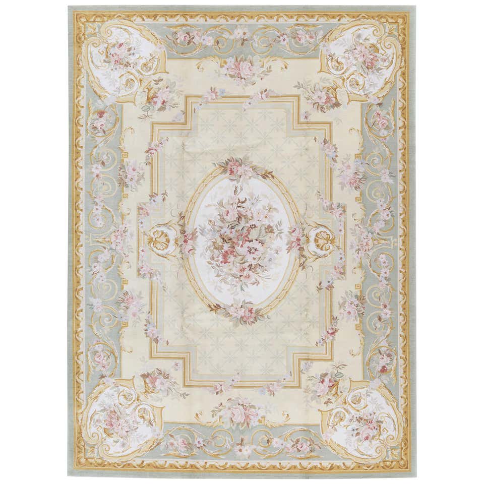 17th Century Traditional French Aubusson Style Flat-Weave Rug For Sale ...