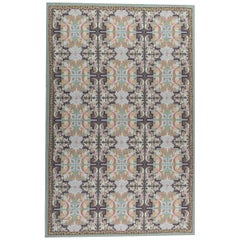 Tapis traditionnel français du 17ème siècle de style Aubusson à tissage plat