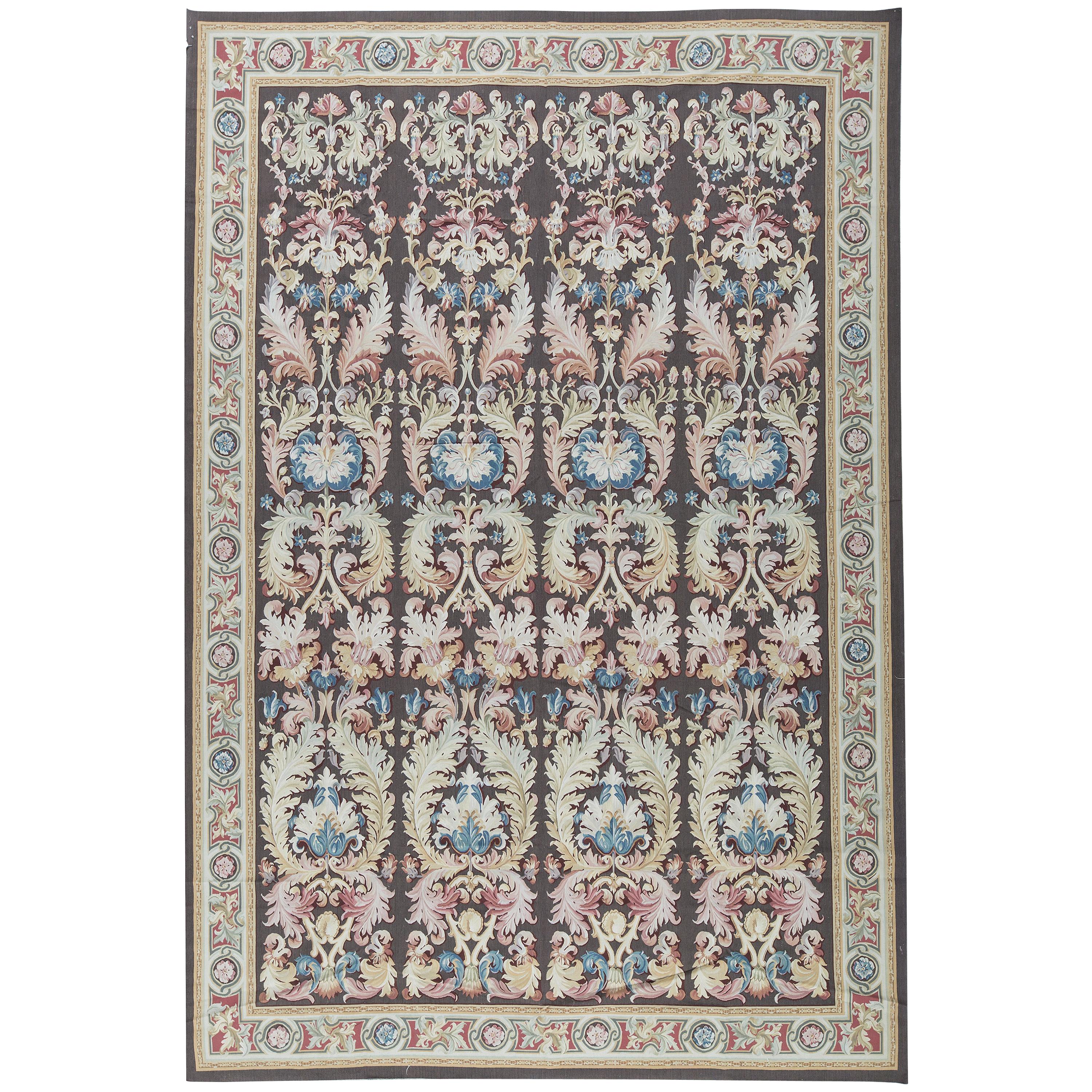 17th Century Traditional French Aubusson Style Flat-Weave Rug For Sale