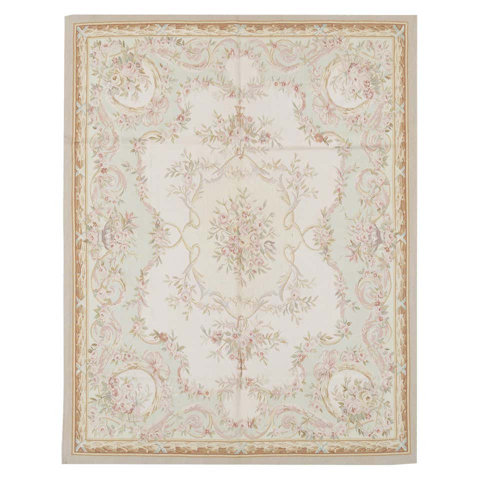 Aubusson Heraldy Antique White - Floral Ornament Hand Knotted Wool Silk ...