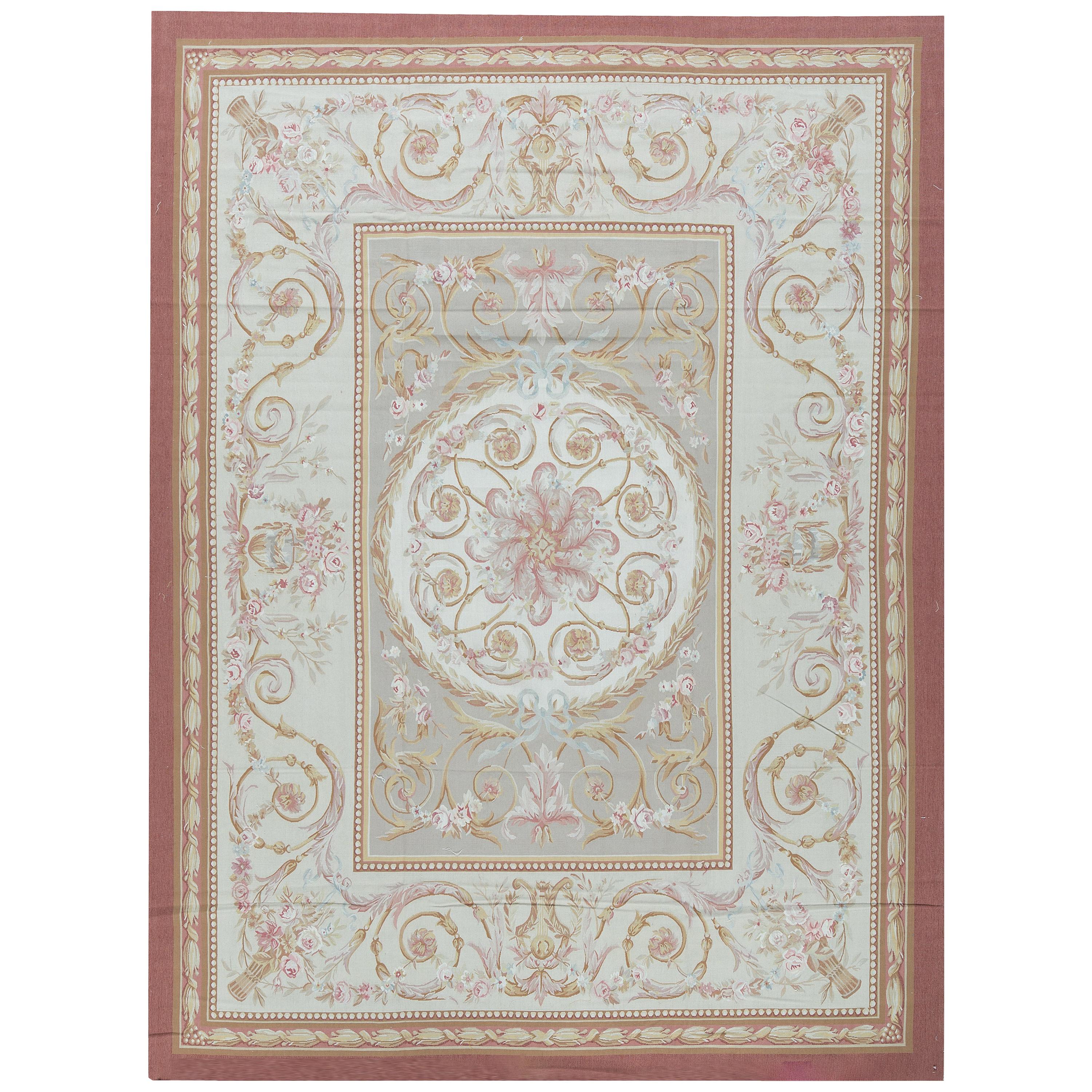 17th Century Traditional French Aubusson Style Flat-Weave Rug For Sale