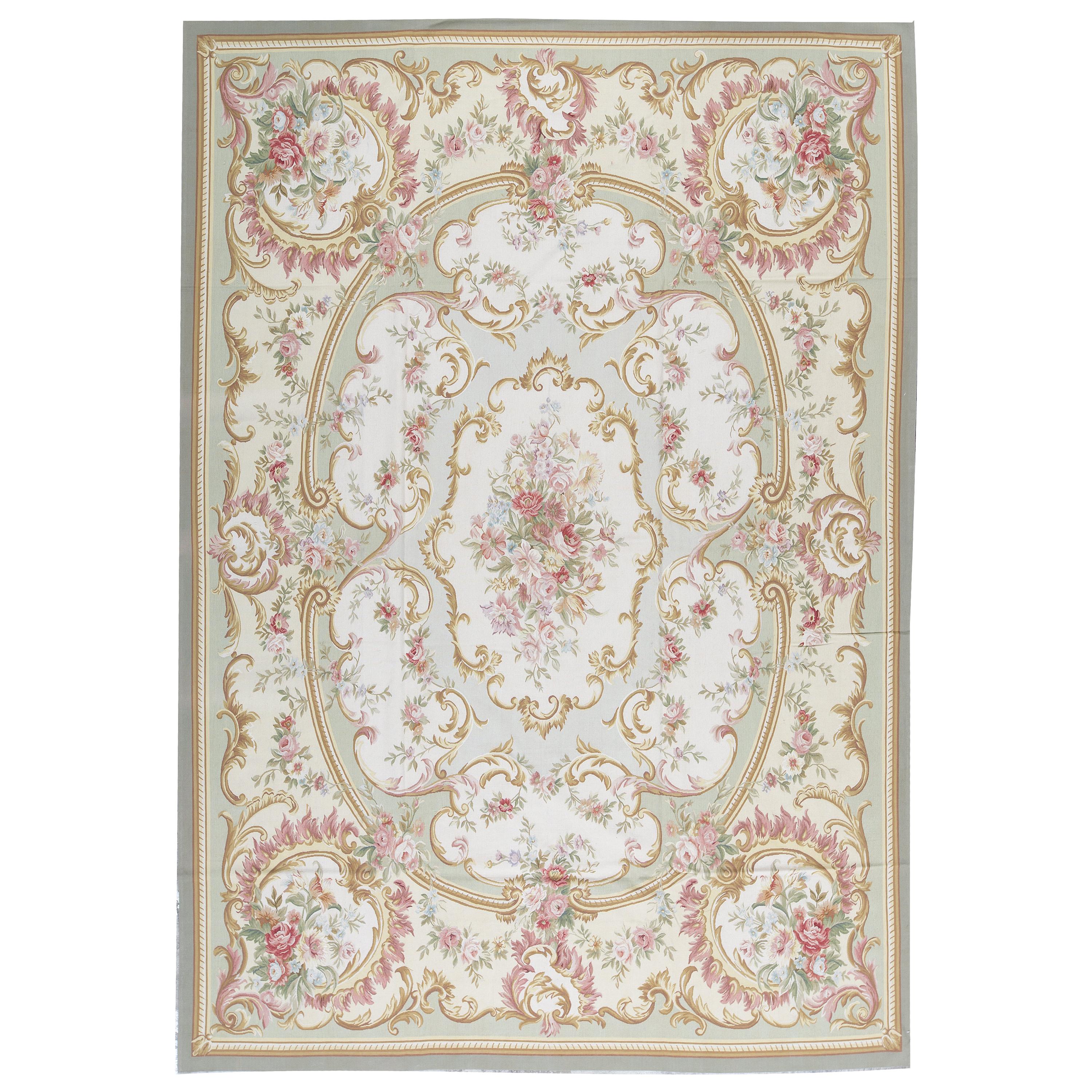 17th Century Traditional French Aubusson Style Flat-Weave Rug For Sale