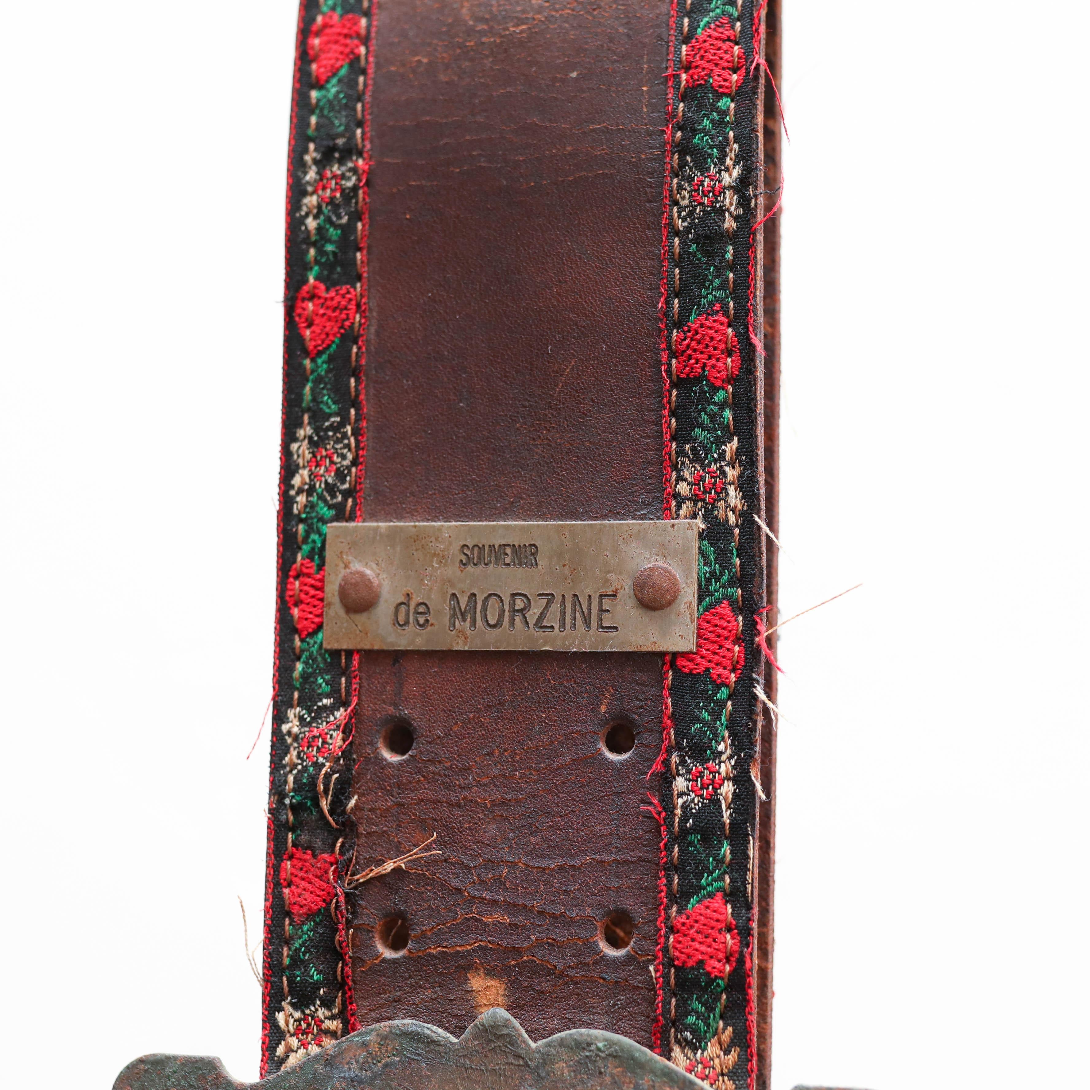 Rustikale französische Bronze- und Lederglocke, um 1960  im Angebot 2