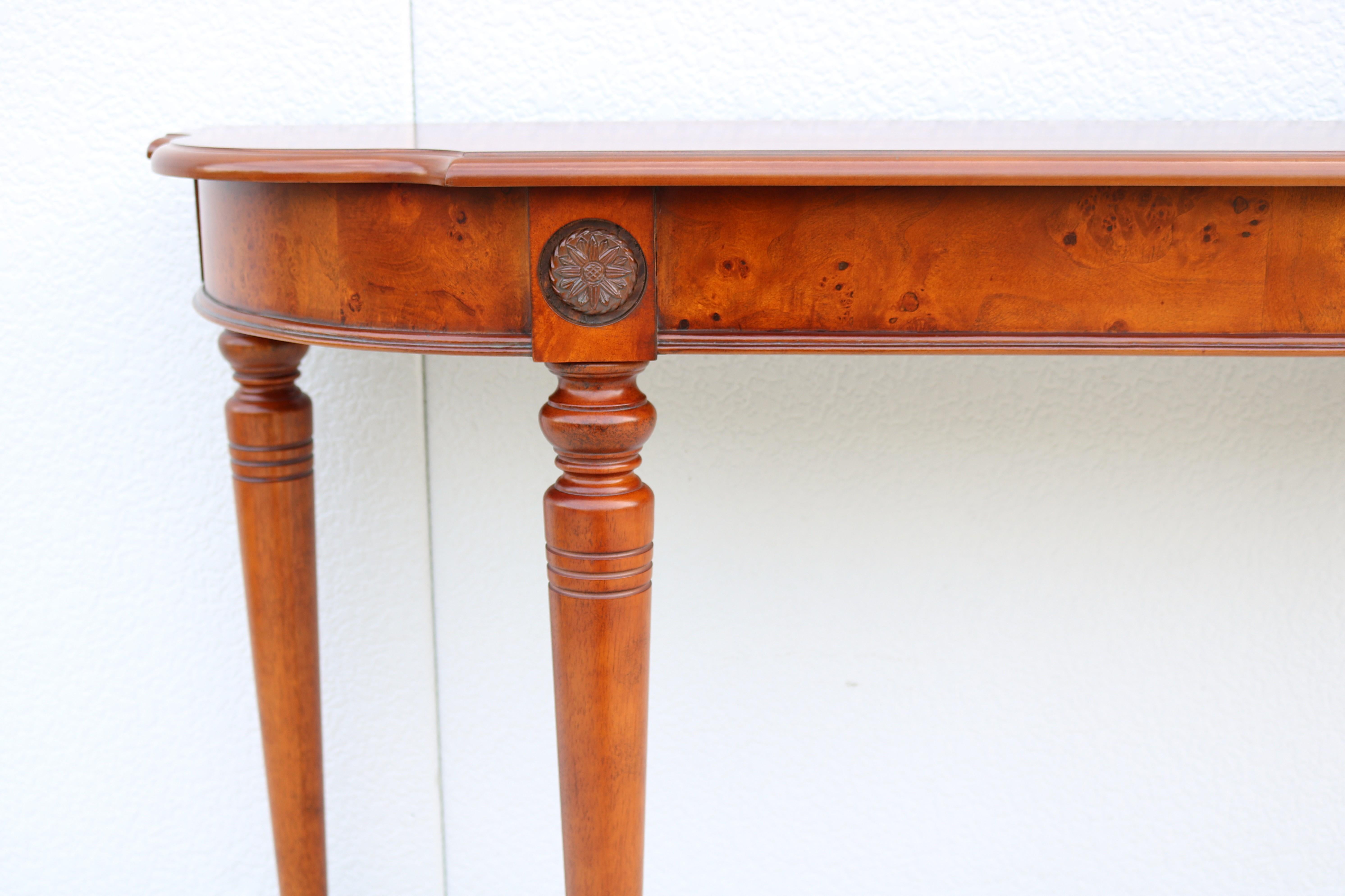 Traditional French Style Cherry and Burl Wood Console Sofa Table For Sale 10