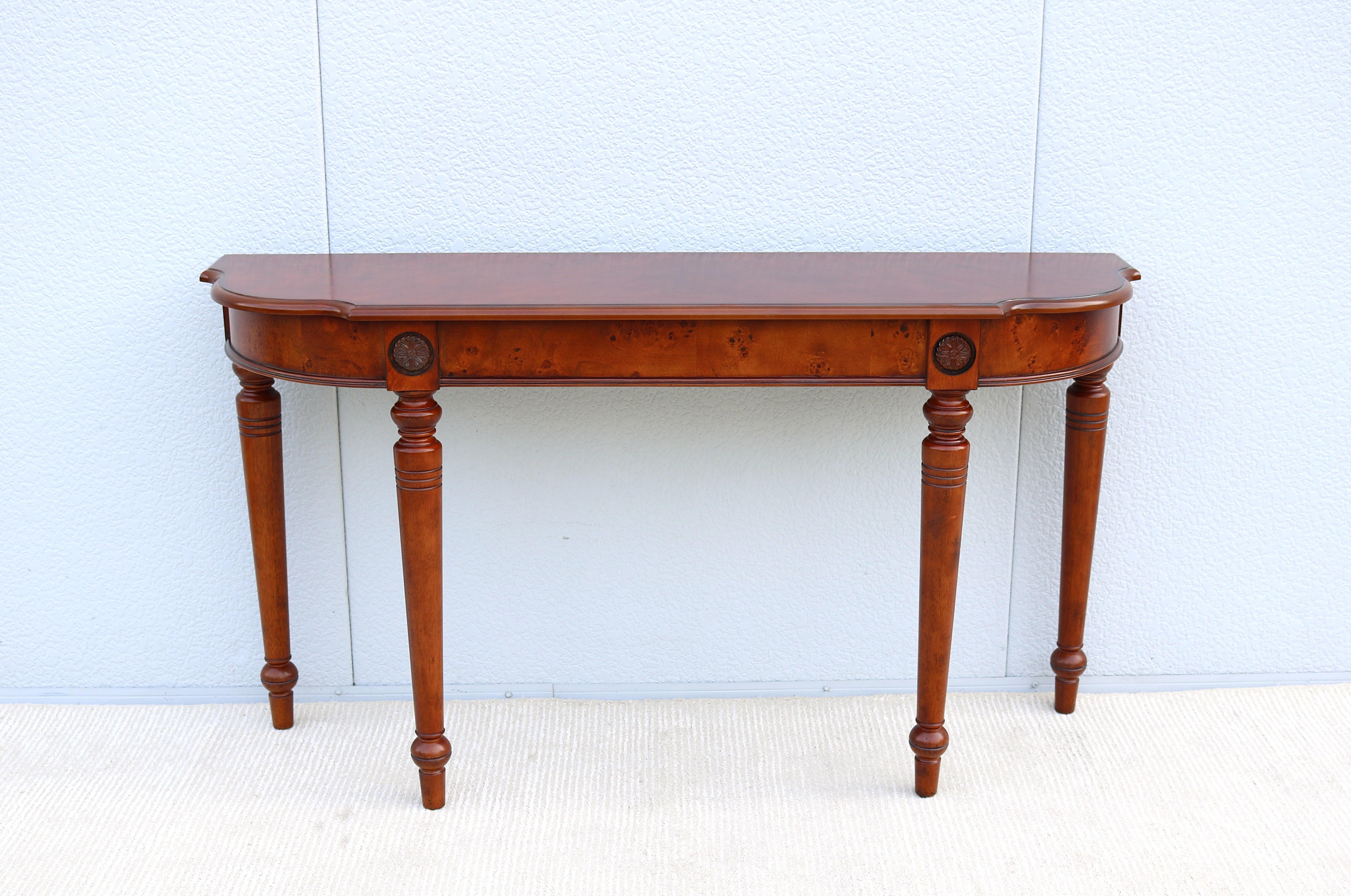 French Provincial Traditional French Style Cherry and Burl Wood Console Sofa Table For Sale