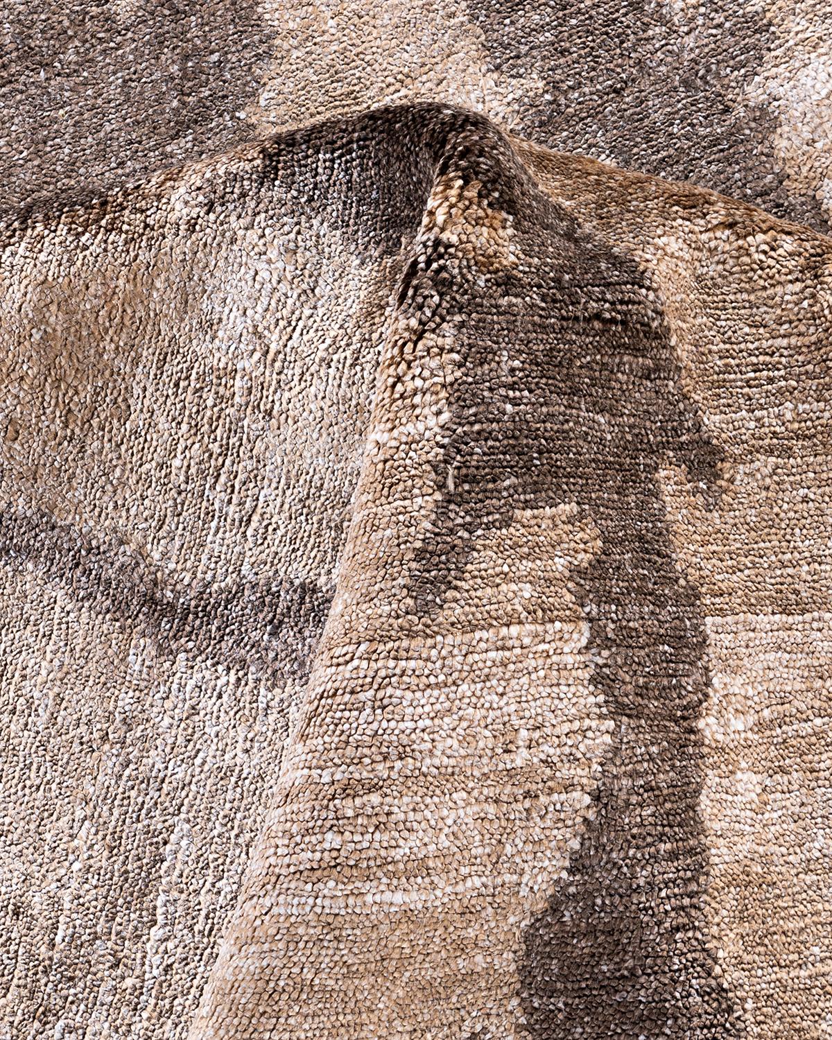 Soie Tapis traditionnel Ganga abstrait en soie dorée noué à la main 8' 10