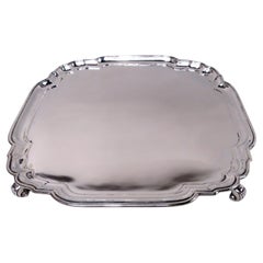 Plateau à sauver carré de style géorgien traditionnel en argent sterling