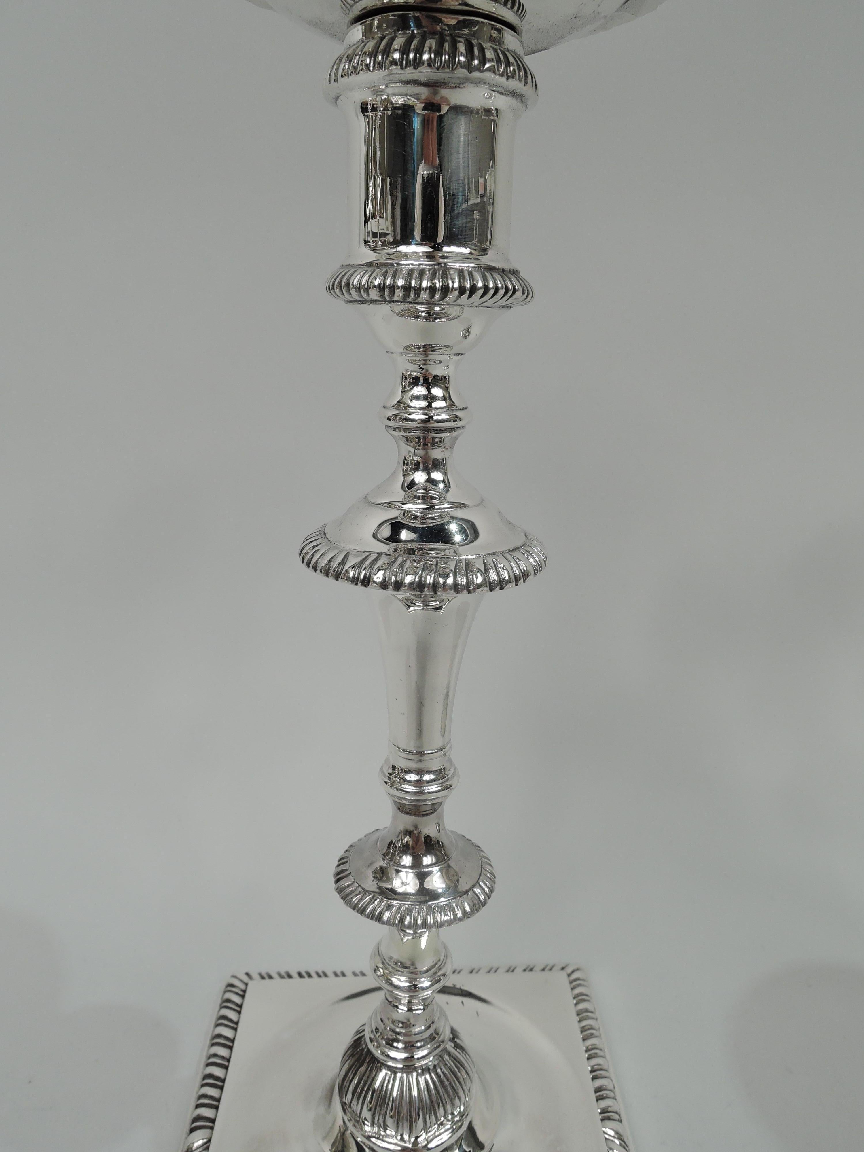 Traditional Georgian-Style Sterling Silver Candlesticks In Good Condition For Sale In New York, NY