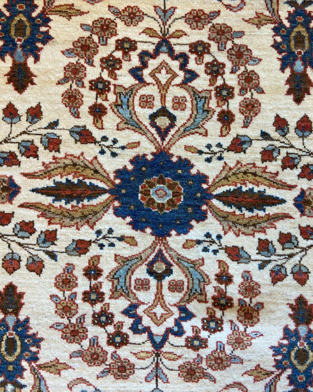 Traditional Persian Hand-Knotted Cream, Blue, and Red Wool Carpet, 5' x 7' For Sale 5
