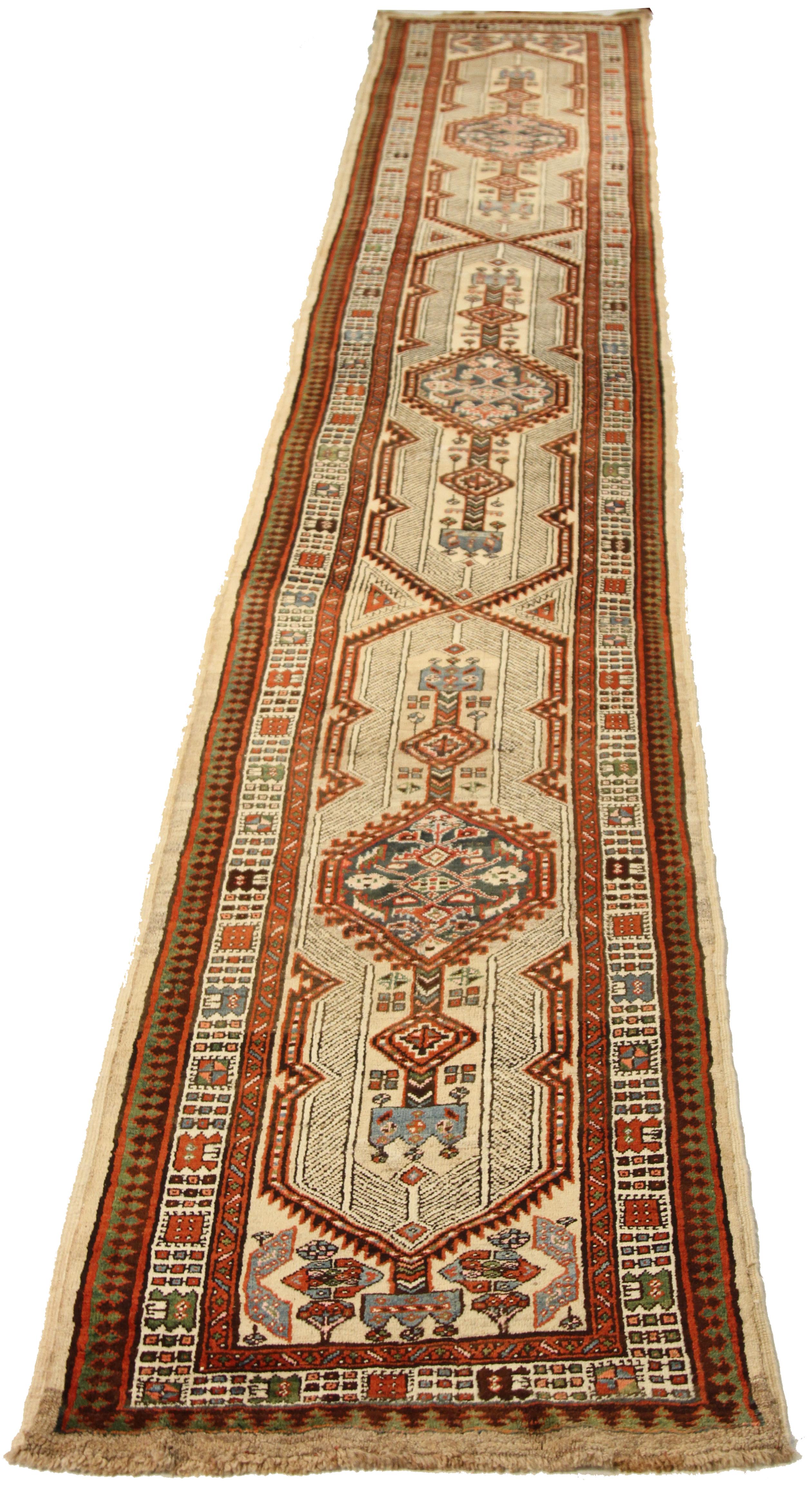 Hand-Woven Traditional Hand-Knotted Persian Sarab For Sale
