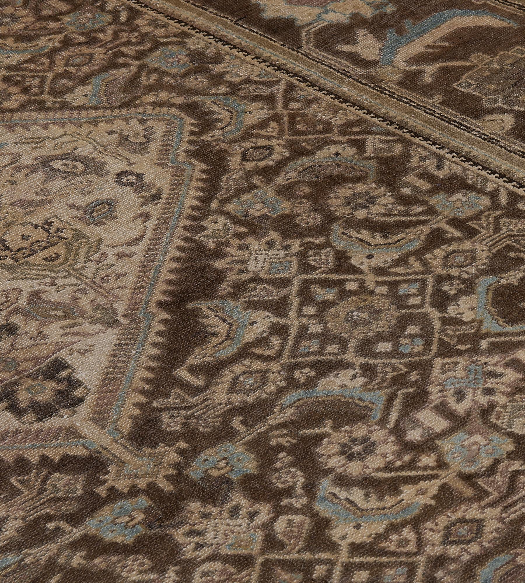Traditional Hand-Knotted Wool Persian Malayer Rug For Sale 2