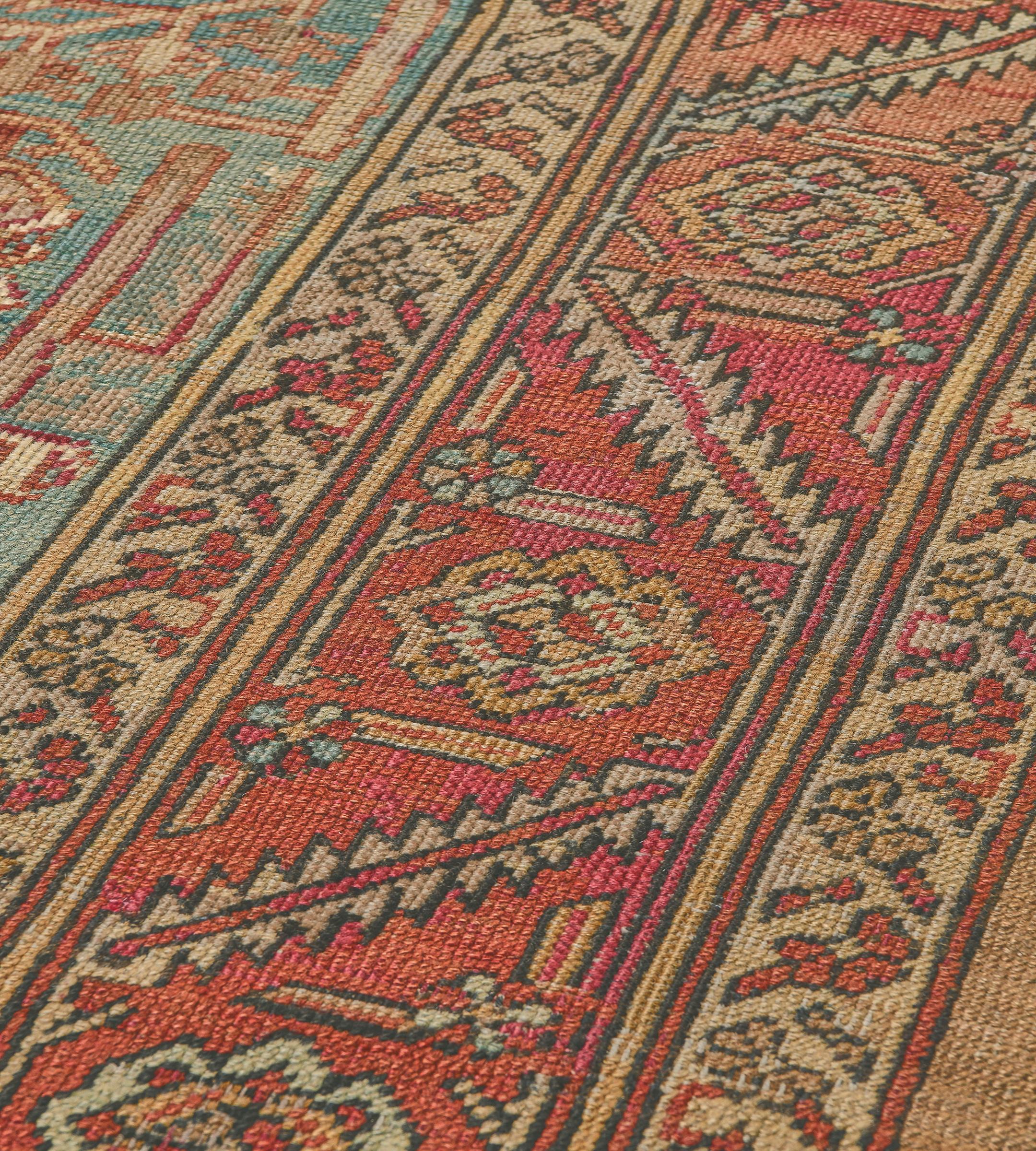 Traditioneller handgewebter Vice Persian Bakhshaish-Teppich mit Gitter 9'x11' (19. Jahrhundert) im Angebot