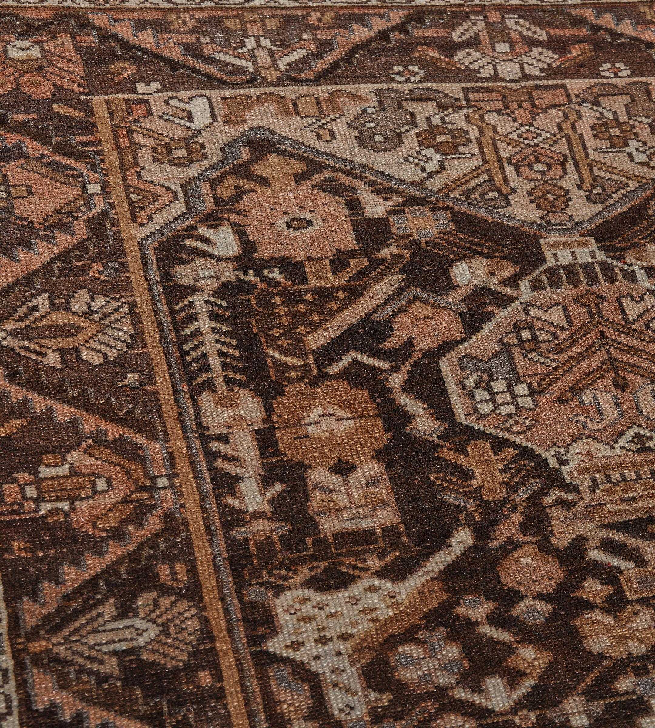 Traditioneller handgewebter Läufer aus Wolle Brown Floral Persian Bakhtiari (Handgewebt) im Angebot
