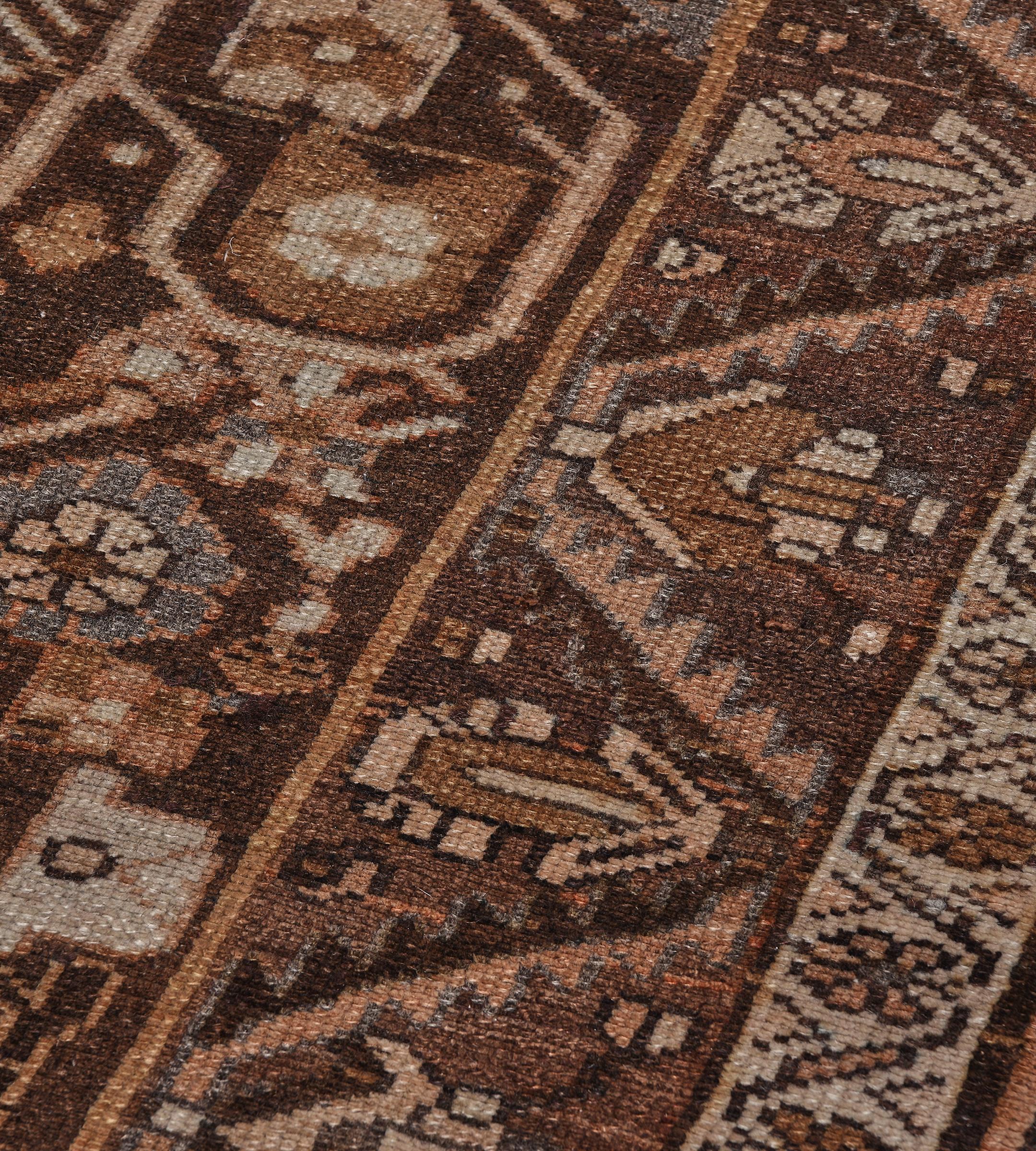 Traditioneller handgewebter Läufer aus Wolle Brown Floral Persian Bakhtiari im Zustand „Gut“ im Angebot in West Hollywood, CA