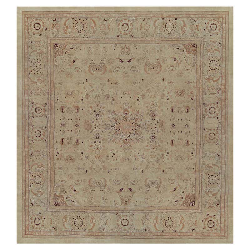 Indian Made Hand Woven Contemporary Flatweave Area Rug For Sale at ...